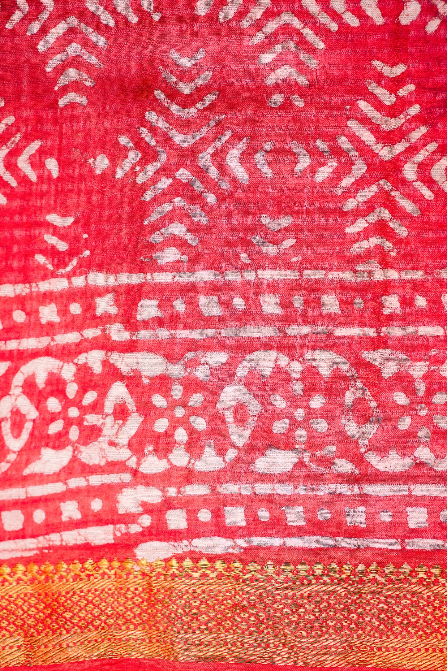 Rust Red Mangalagiri Cotton Saree Featuring an All Over Dabu Print