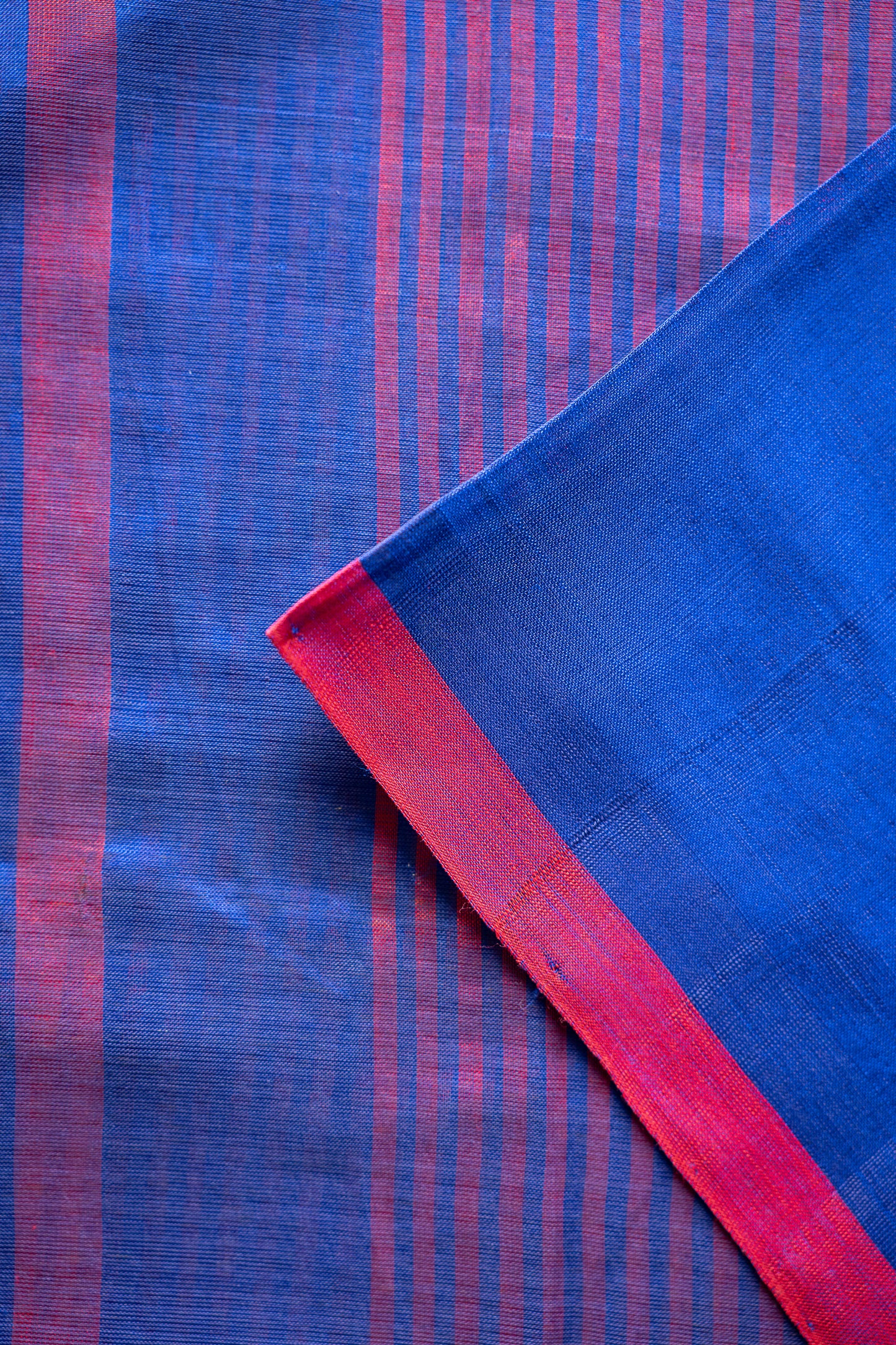 Royal Blue Plain Mangalagiri Cotton With Red Border Saree
