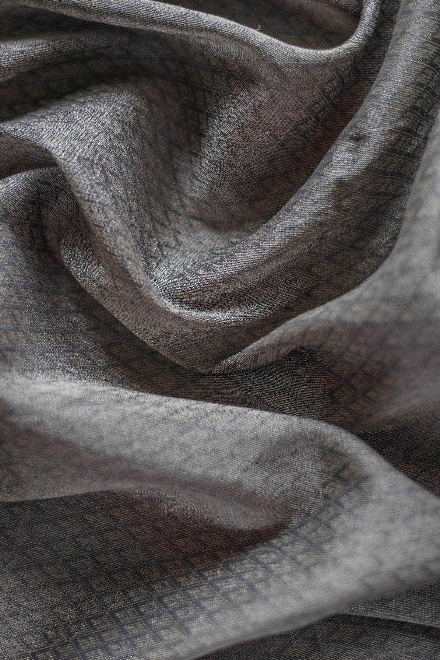 Grey Silk Cotton Tissue with Plain Border and Pallu Saree