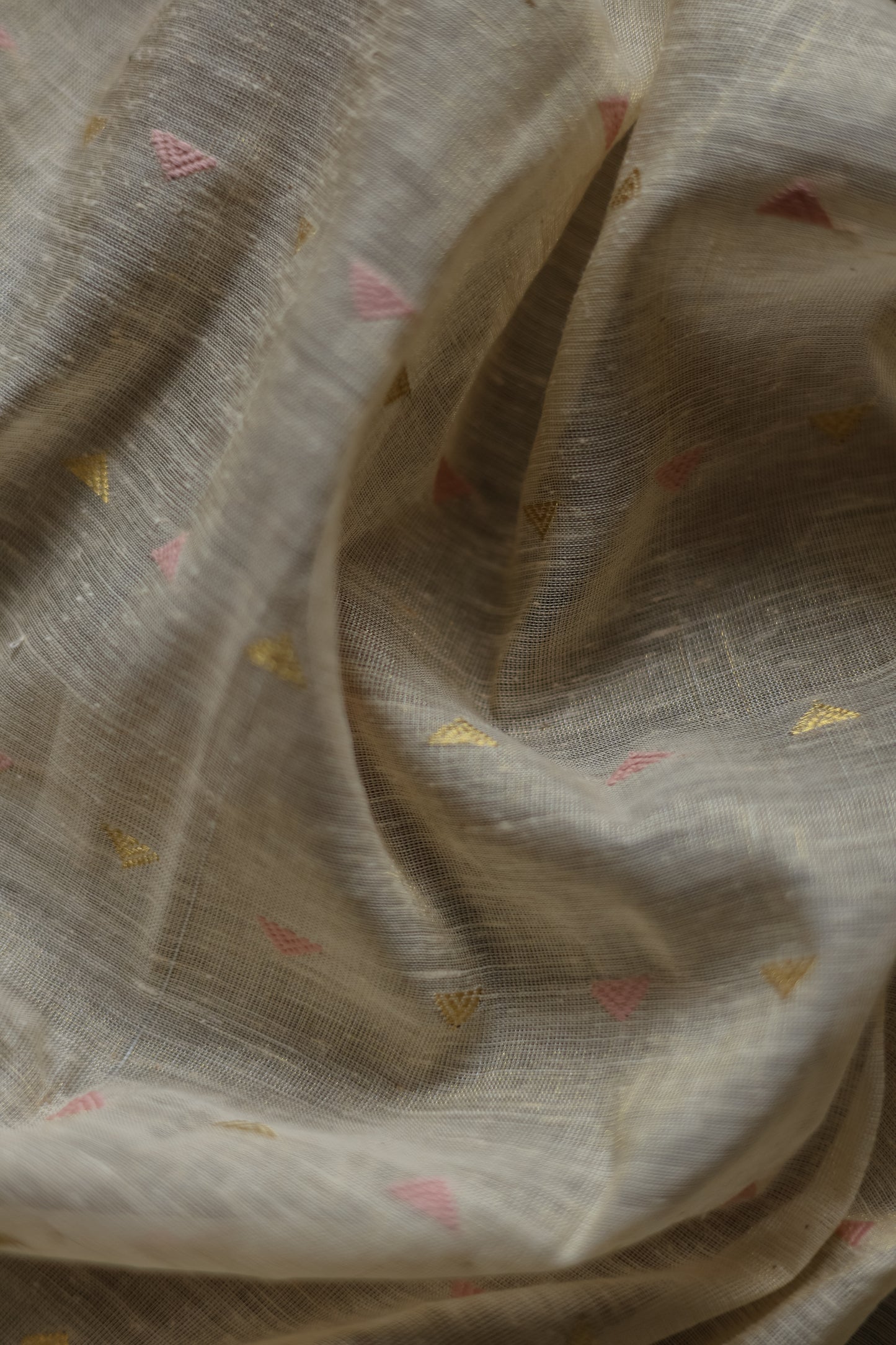 Off White Tussar with Pink and Gold Triangle Woven Motif Saree