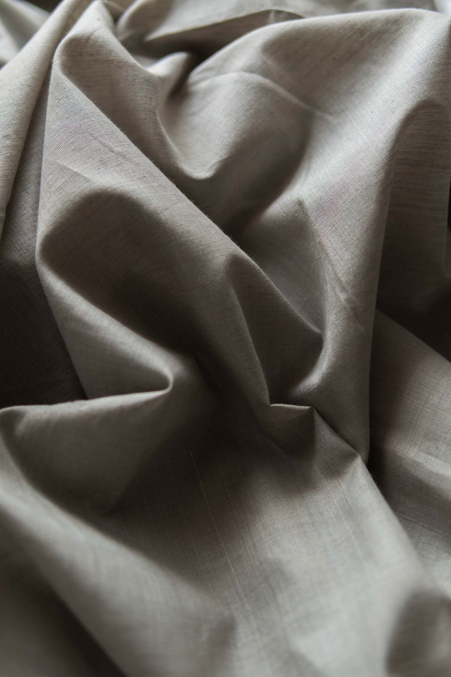 Grey Tussar Cotton with Plain Body with Heavy Gold Pallu Saree