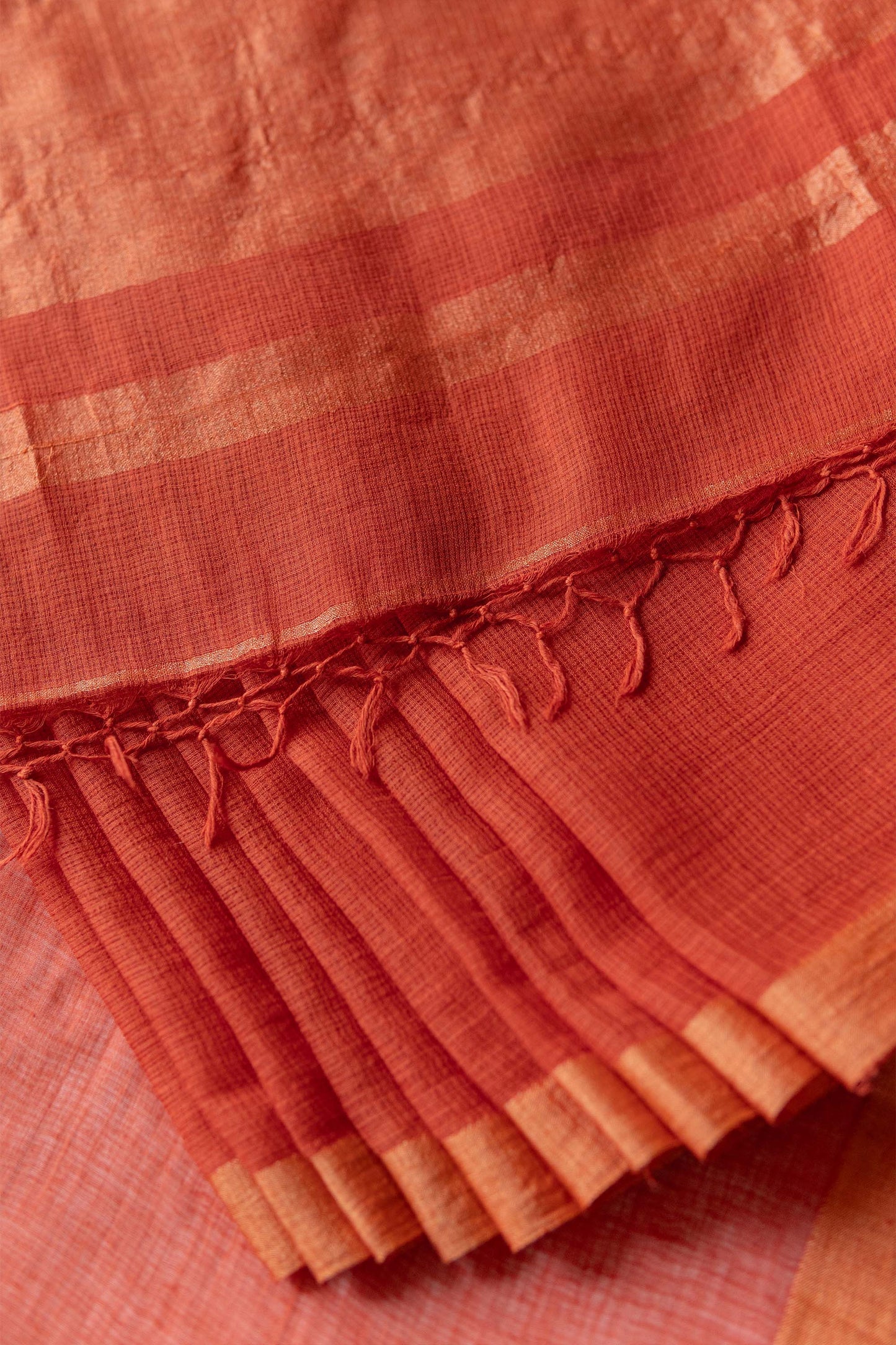 Red Plain Kuchi checks Kota cotton saree