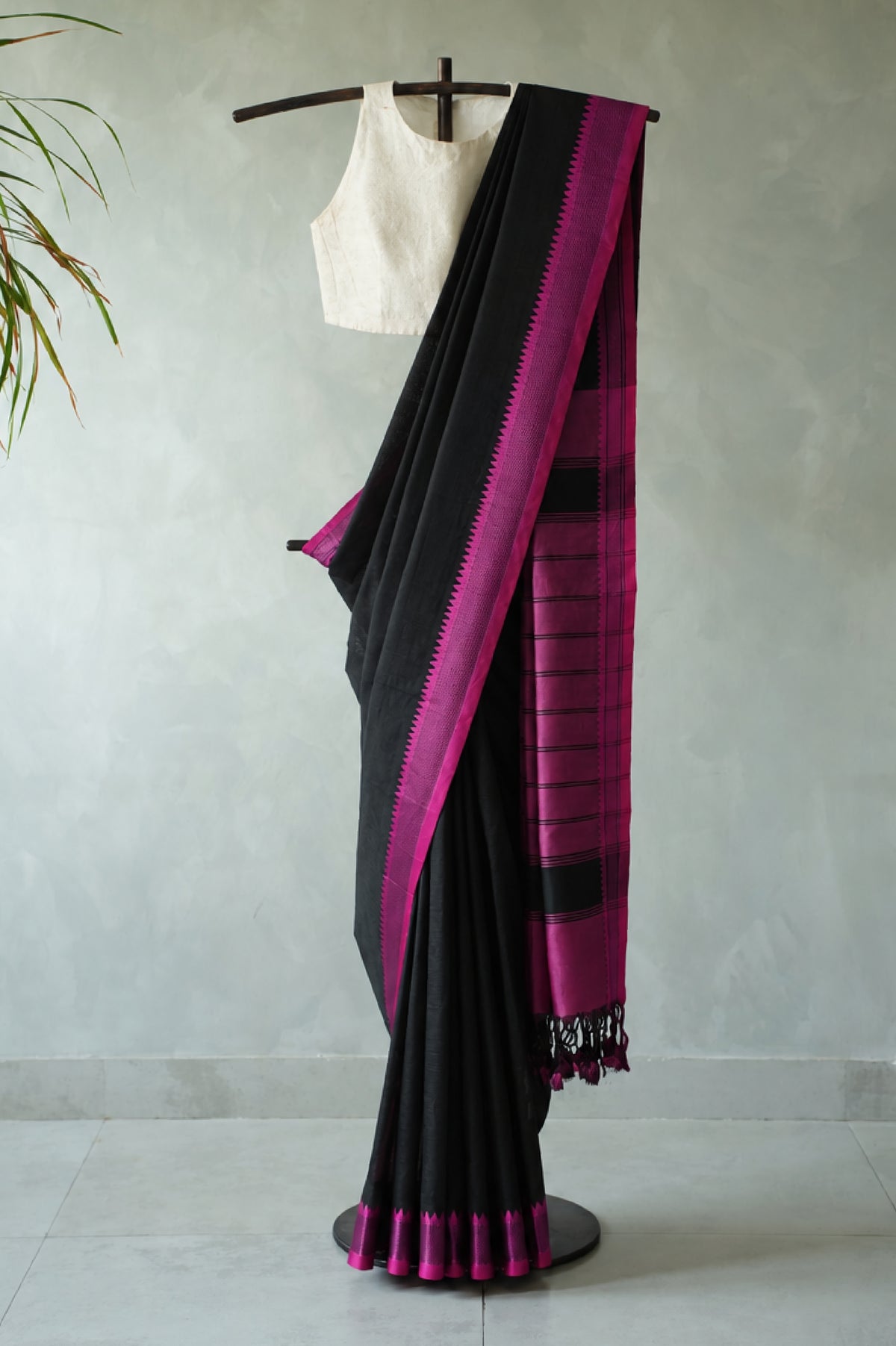 Black with Rani Pink Border Mangalagiri Silk Cotton Saree