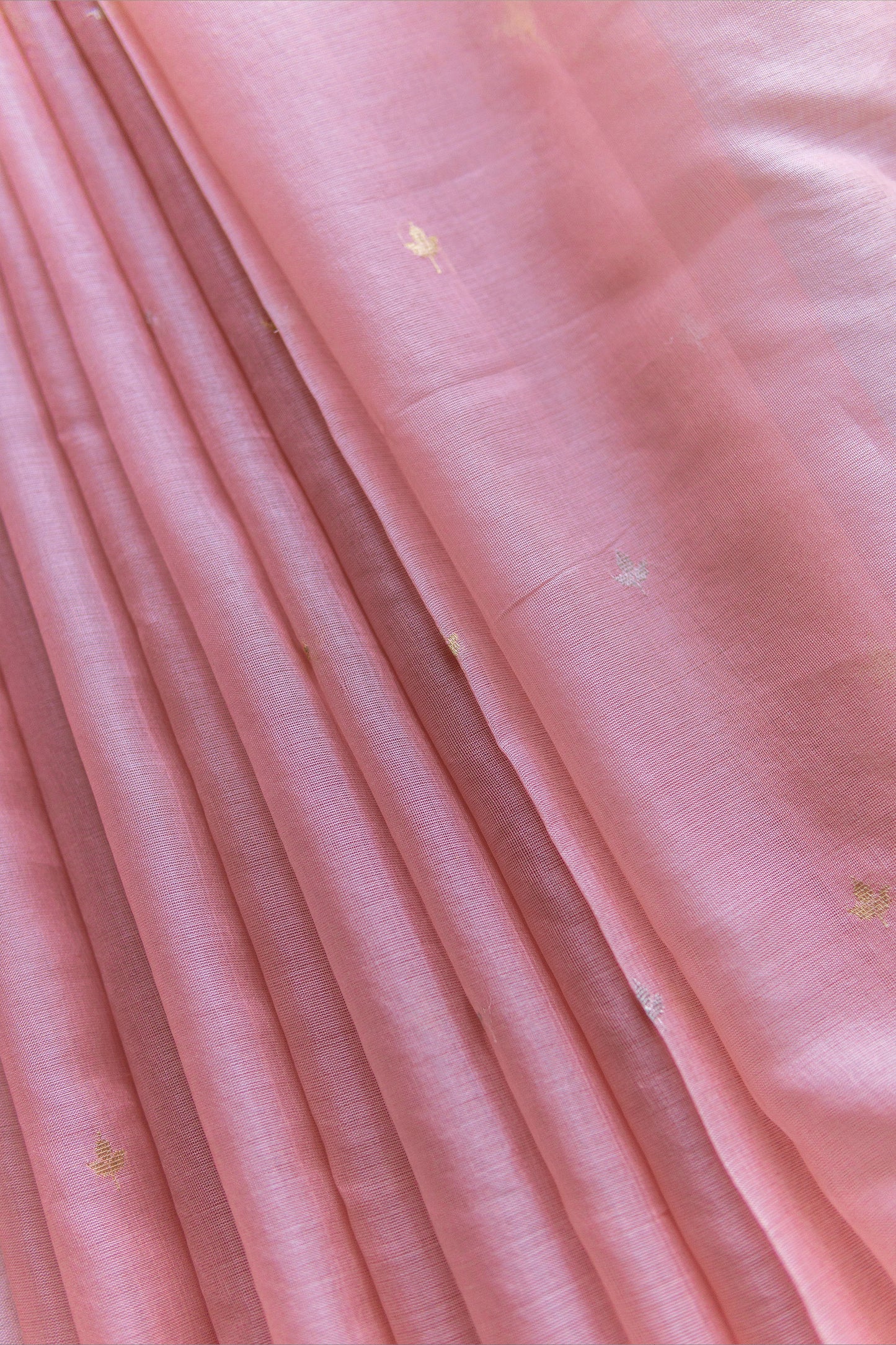 Pink Silk with Mercerised Cotton 3-leaf Motif Ambi Pallu Saree