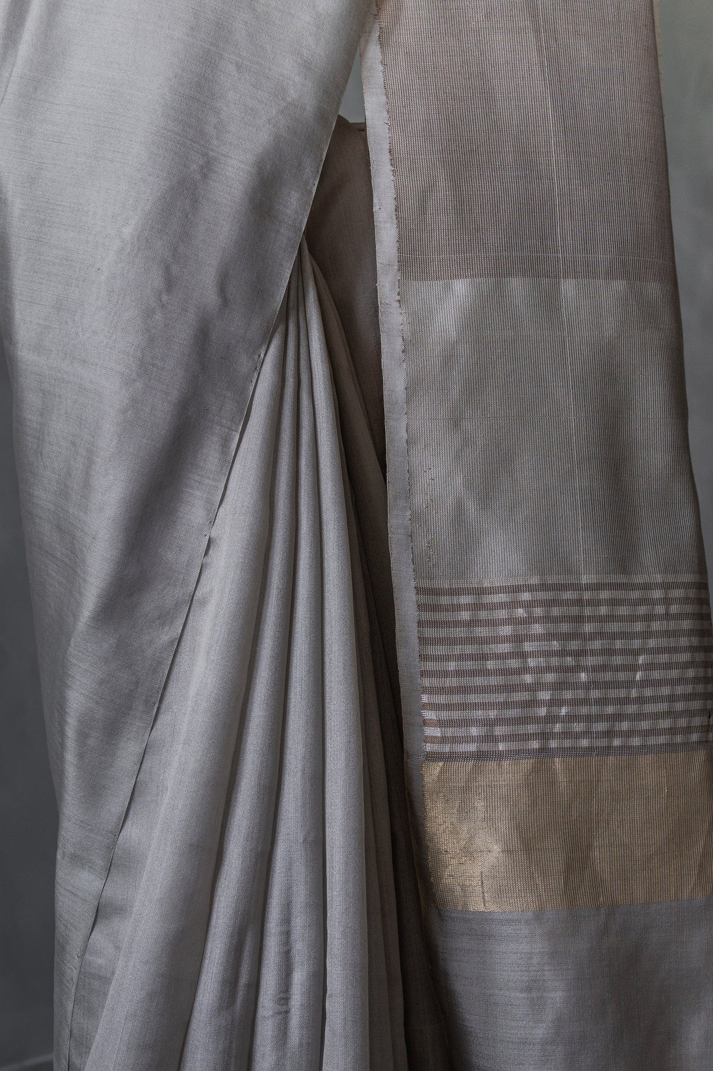 Grey Silk Khadi Plain with Abstract Pallu Saree