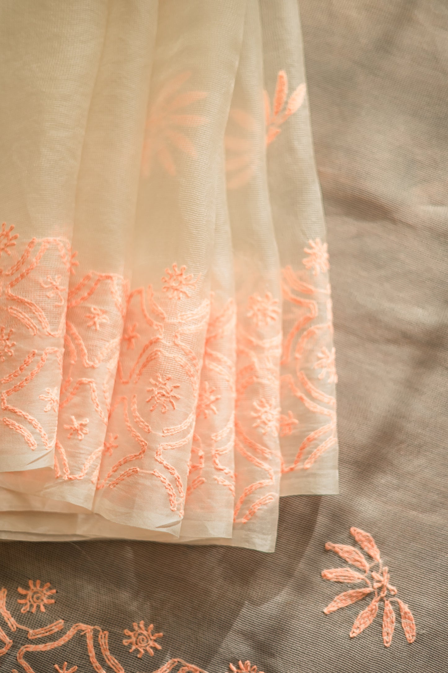 Off White Leno Cotton with Pink Thread Embroidery Saree
