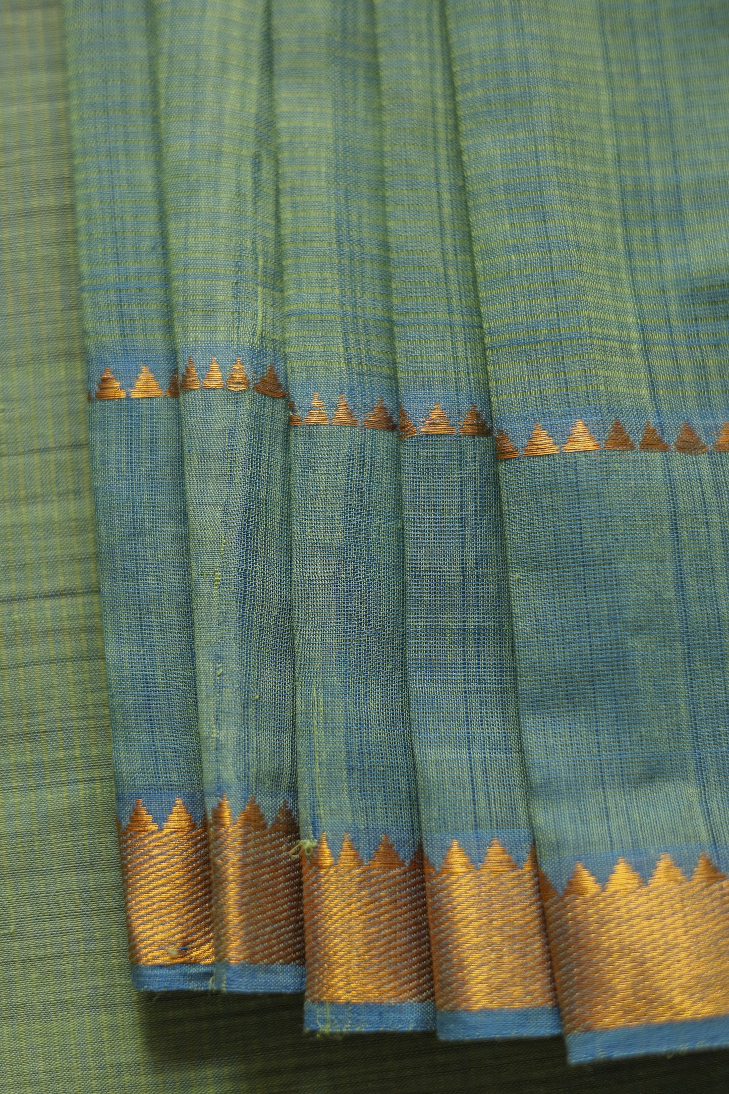 Green with Gold Border  Mangalagiri Cotton Saree