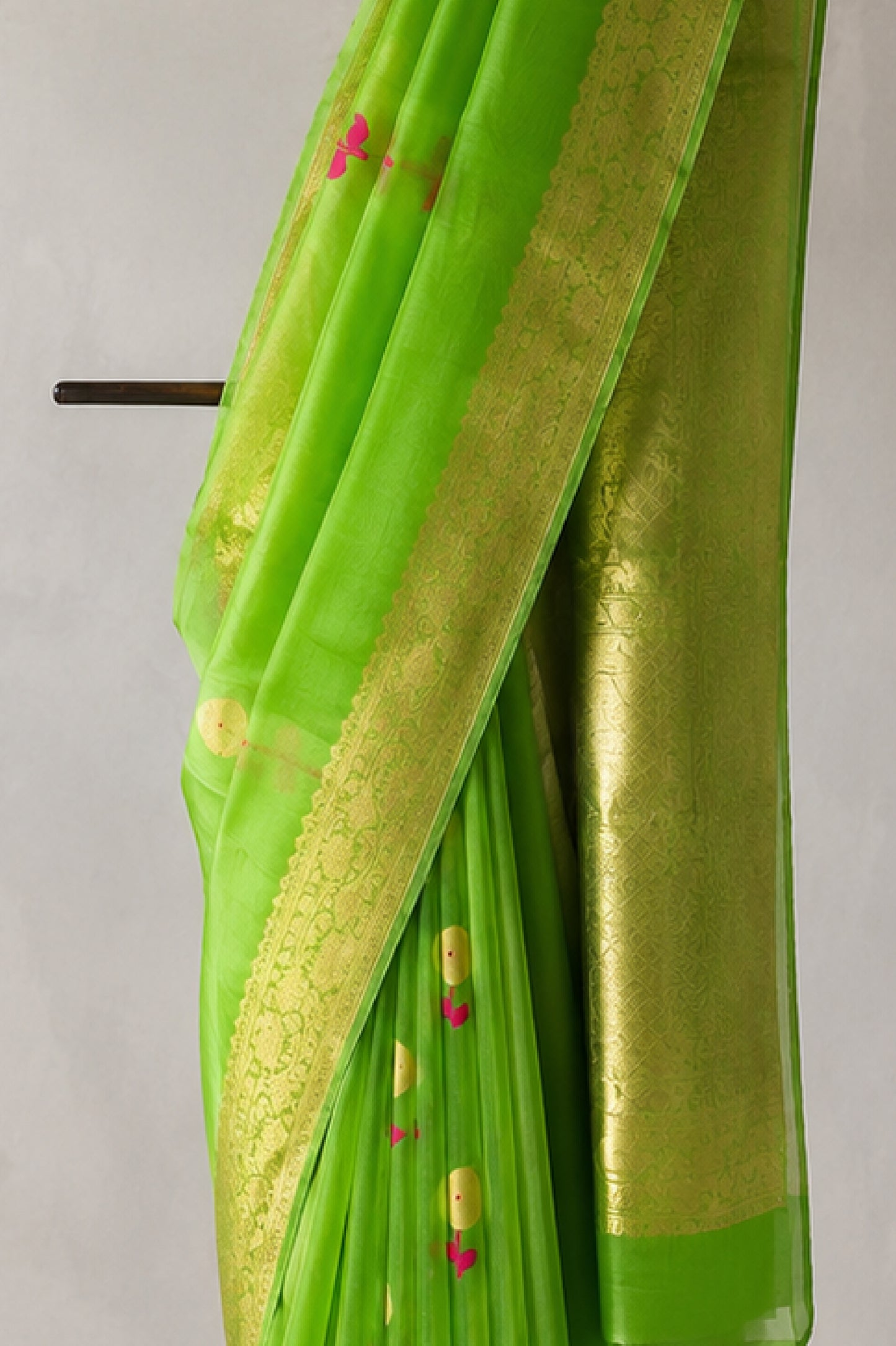 Banaras Organza Silk Saree in Vibrant Parrot Green