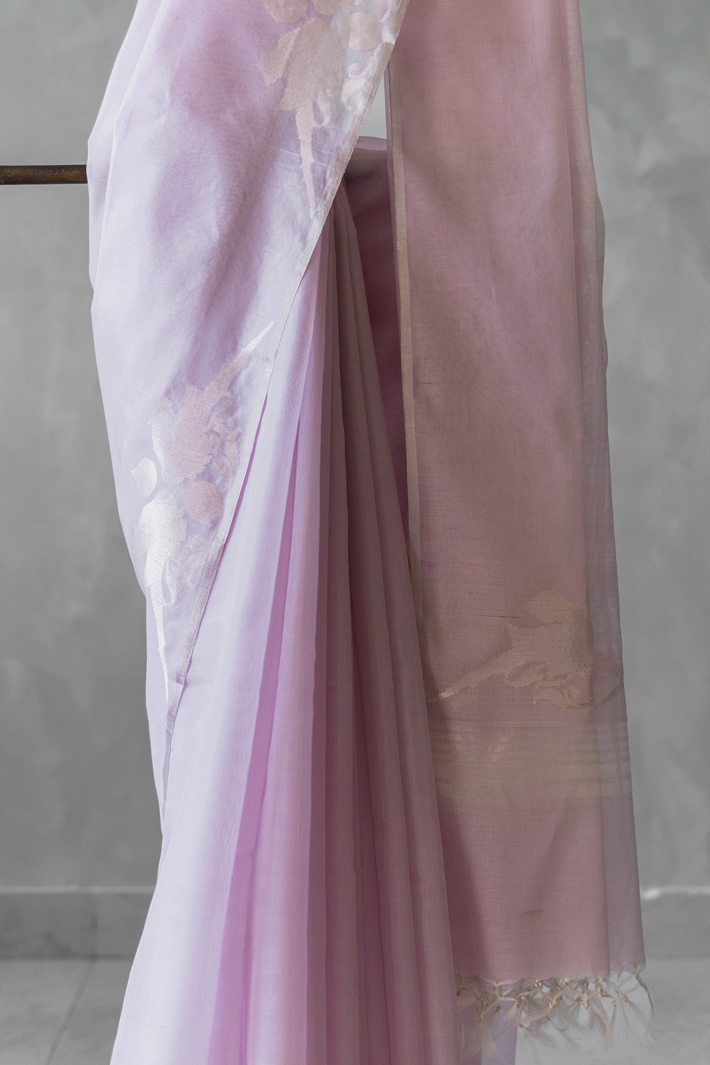 Lilac pink silk cotton saree with parrot border and pallu