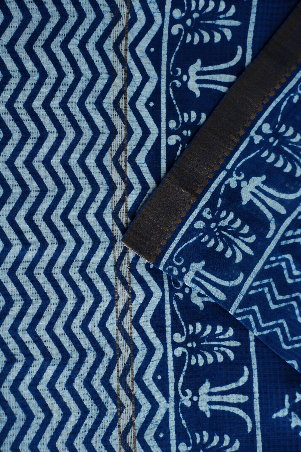 Indigo Blue Mangalagiri Cotton Saree Featuring an All Over Dabu Print