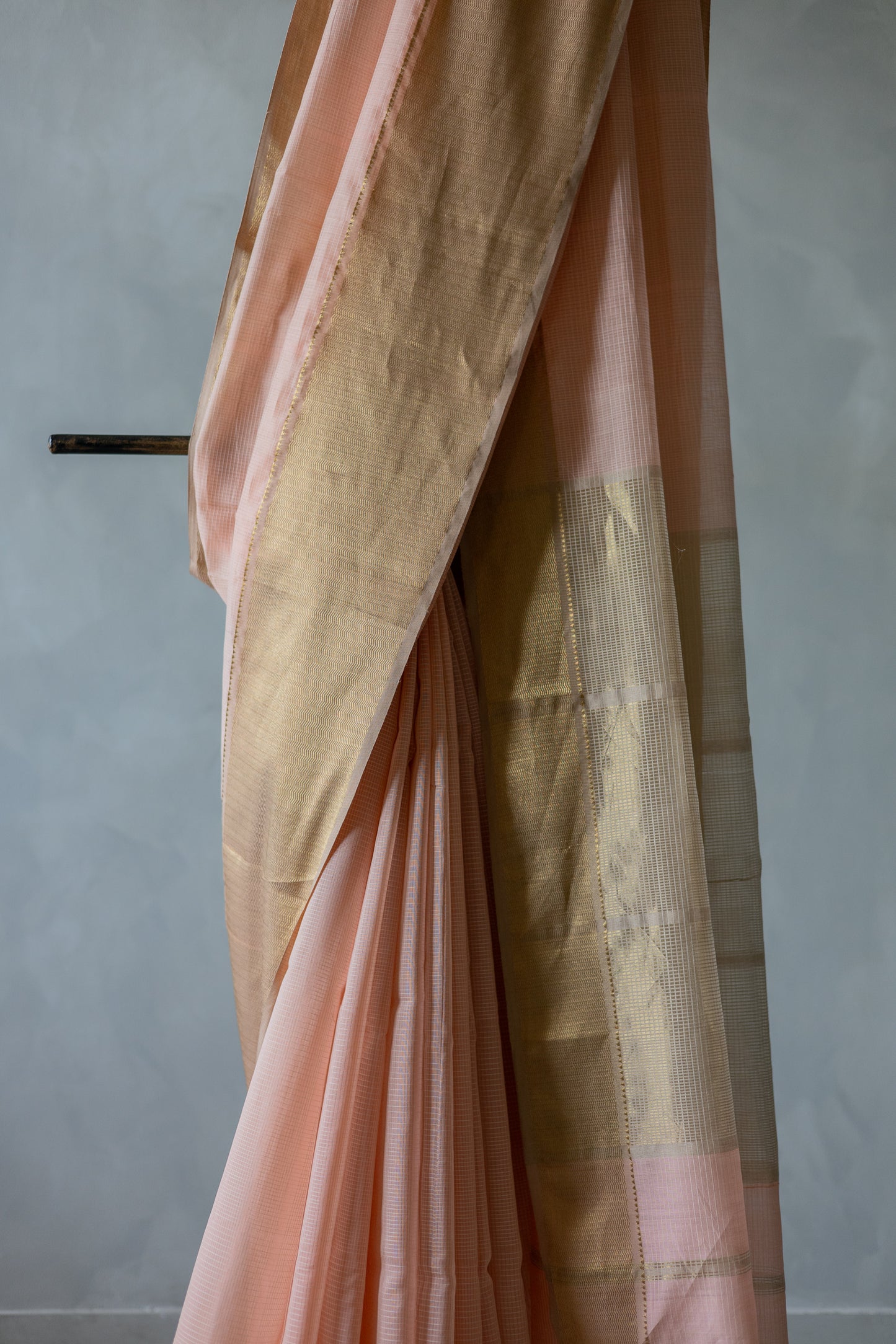 Peach Maheswari Checked Body zigzag border saree