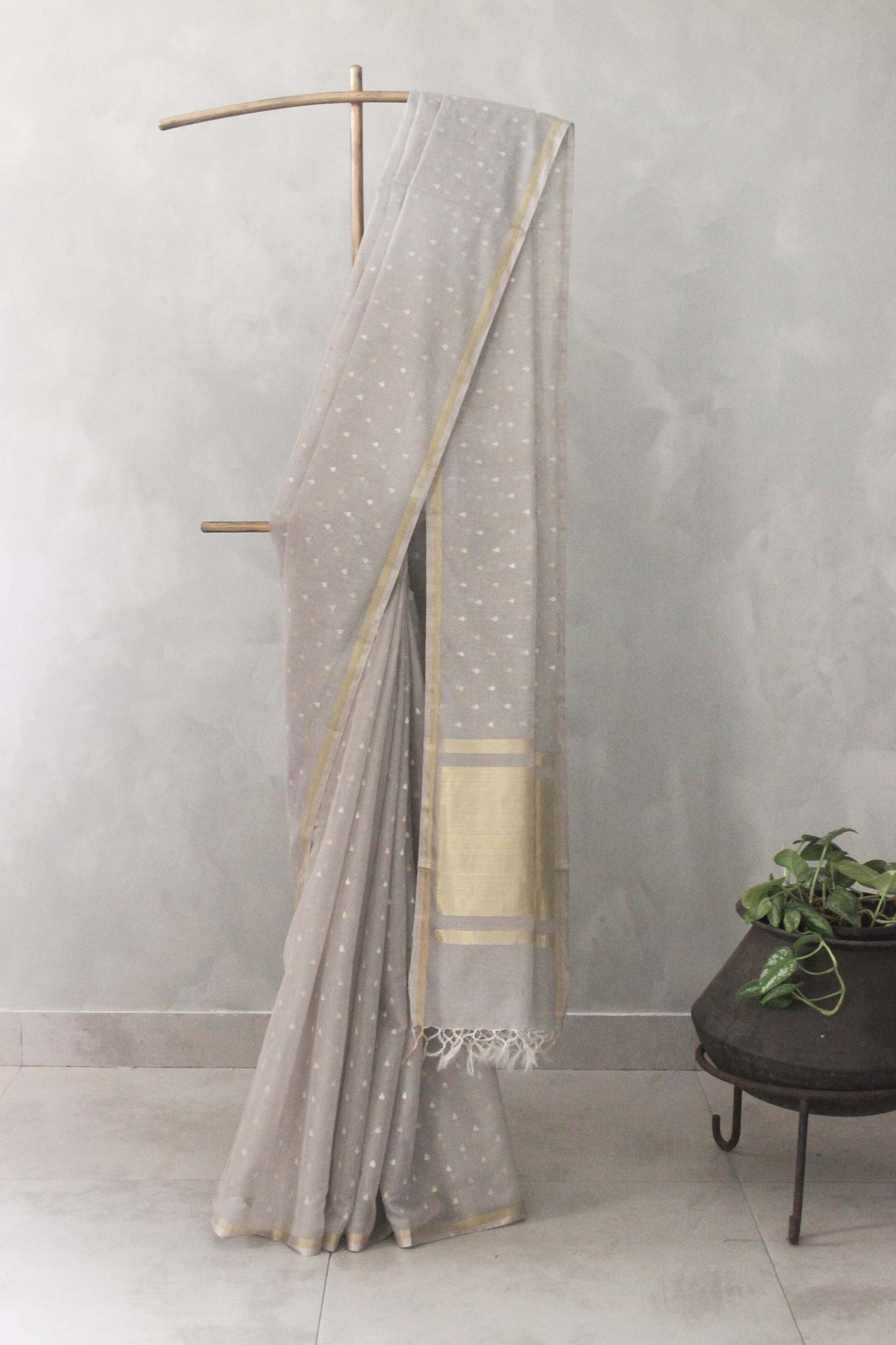 Grey Silk with Mercerized Cotton All over Raindrop Motif Saree