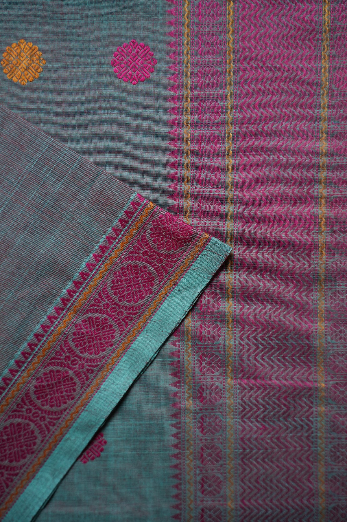 Light Grey Kanchi Cotton With Pink And Light Blue Border Saree