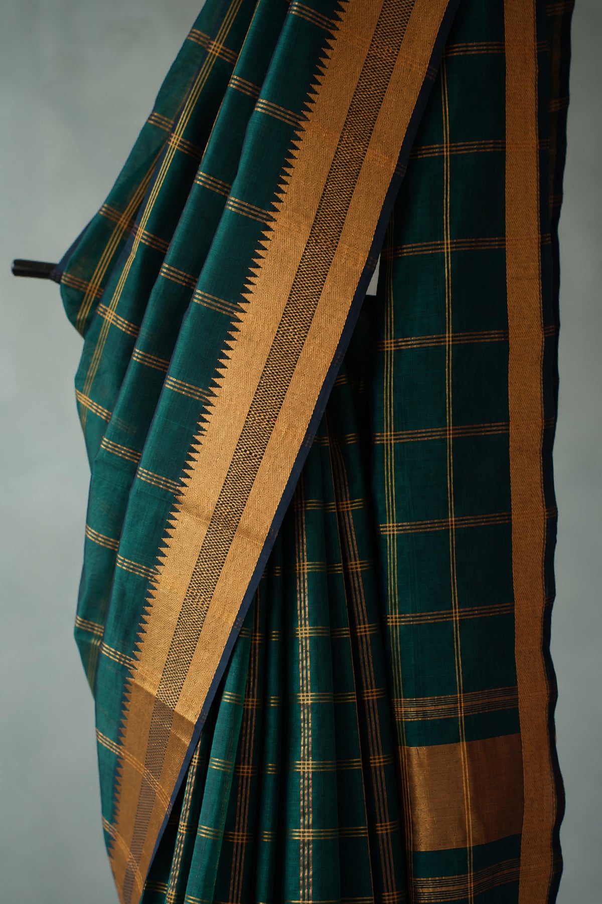 Bottle Green Mangalagiri Silk Cotton with Gold Copper Zari Border Saree