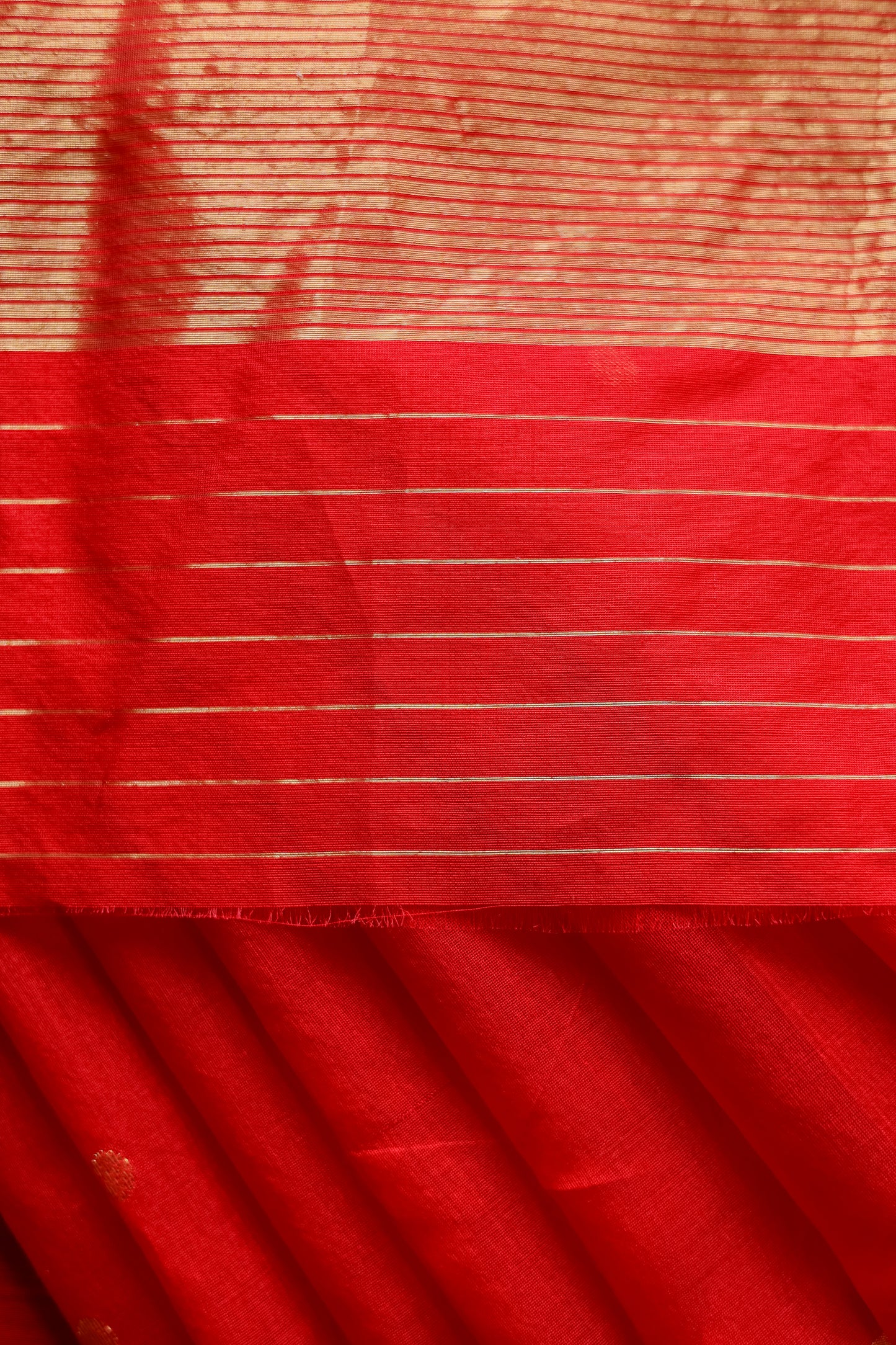 Red Chanderi Silk with Small Round Motif Saree