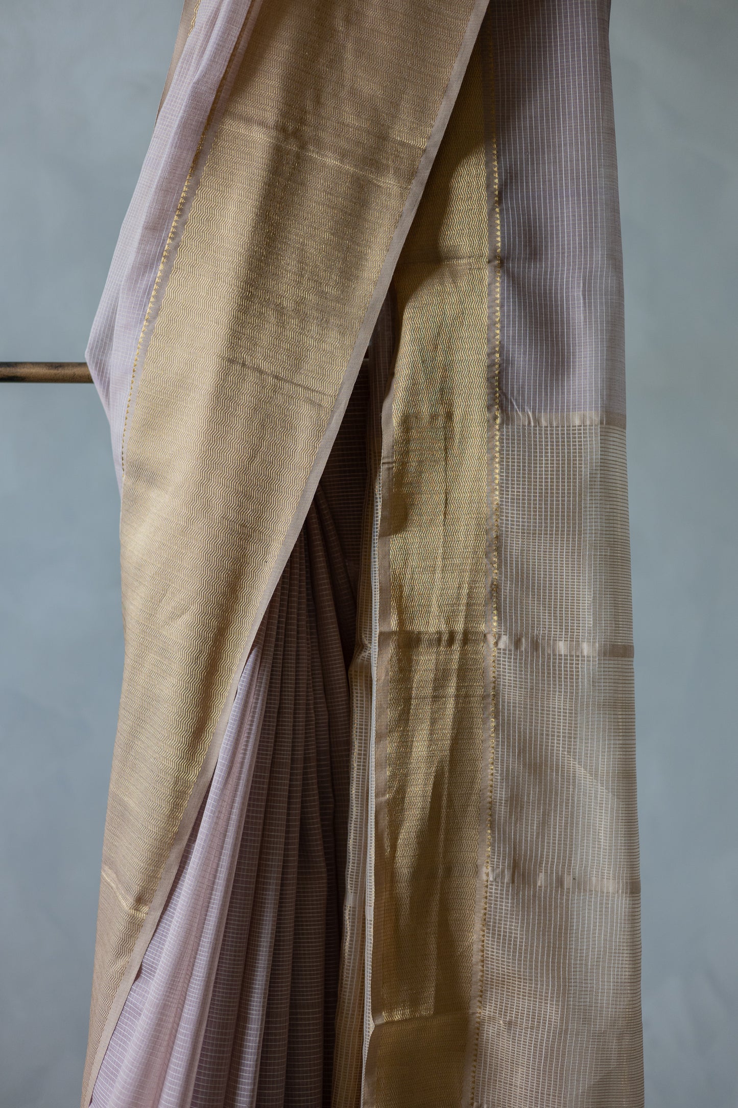 Mauve Maheswari Checked Body Zigzag Border Saree