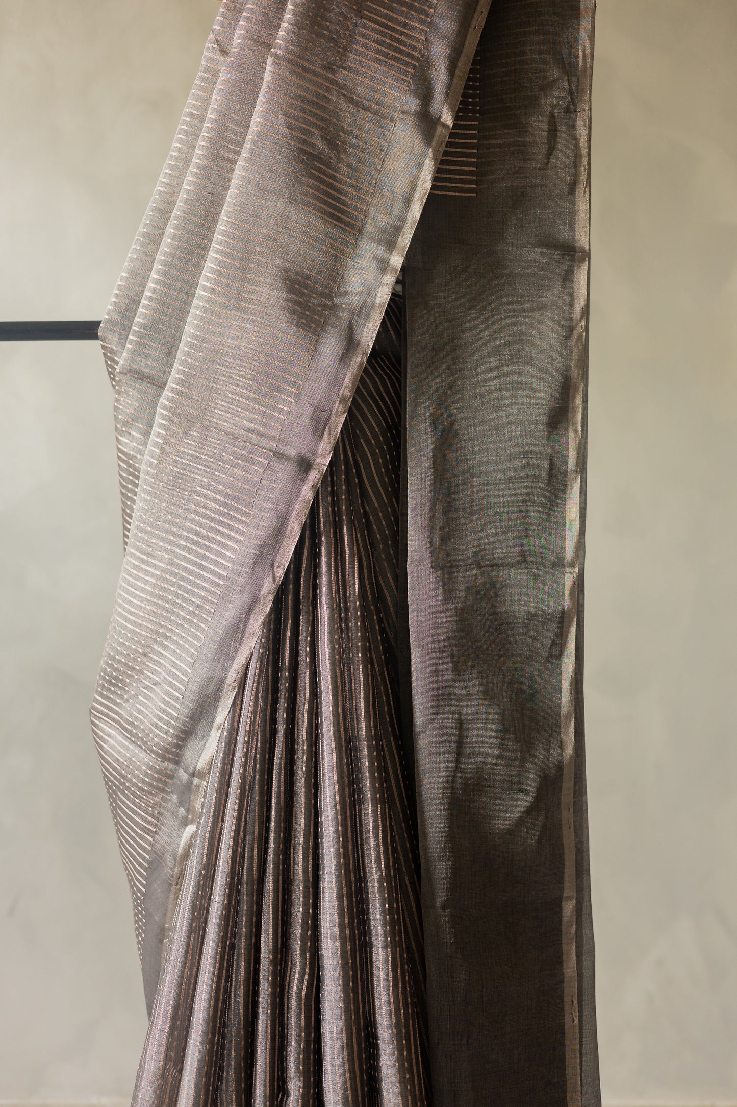 Grey All Over Khapa Dots and Lines Silk Cotton Saree