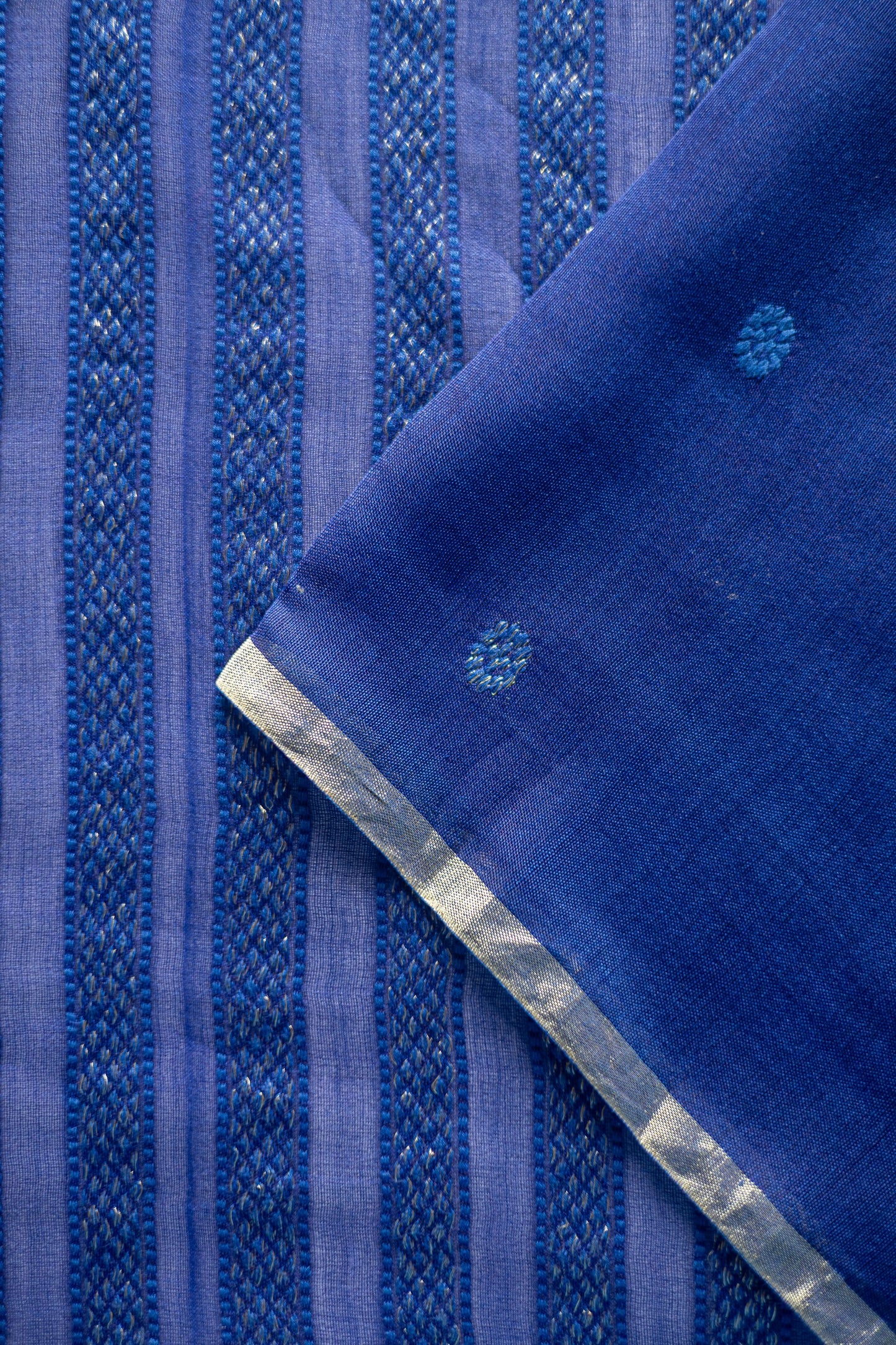 Blue Chanderi Silk Cotton with Small Round Woven Motif with Green Blouse Saree