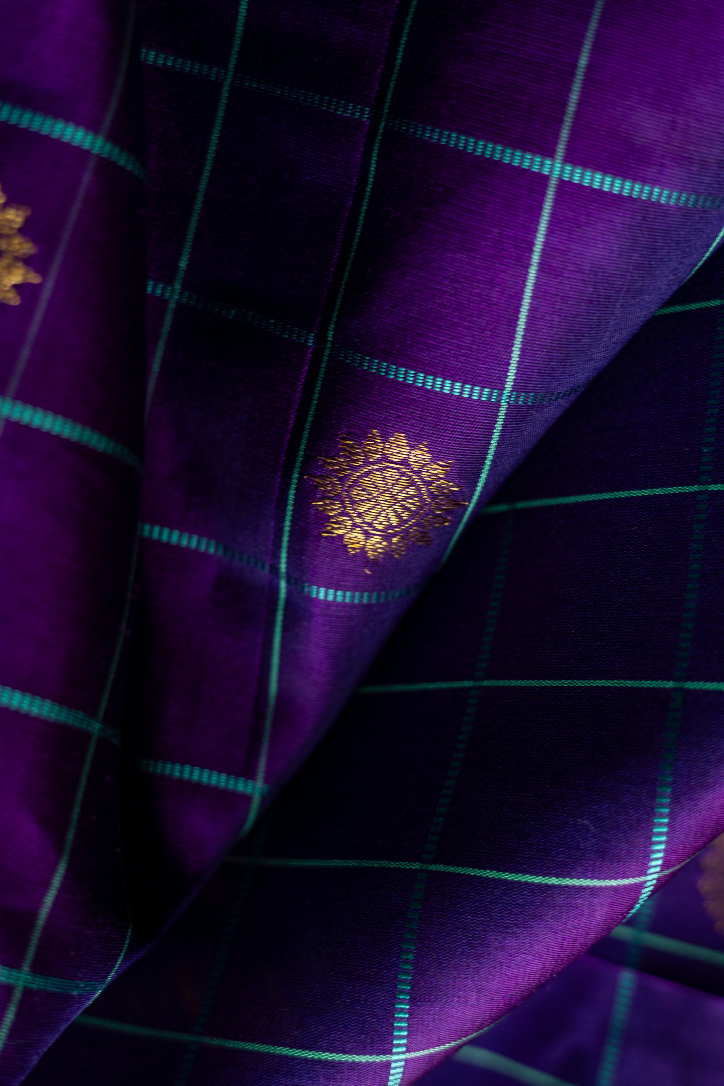 Bright Violet Checked Body Kanjivaram Silk with Teal Border and Pallu Saree