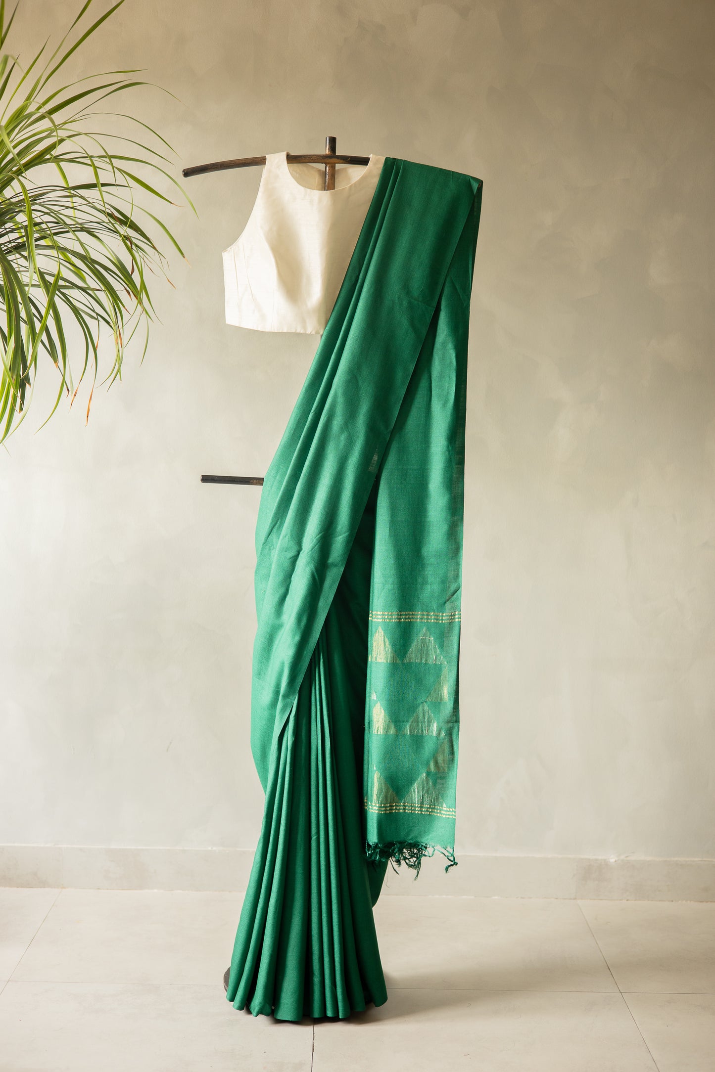 Green Tussar Silk with Geometric Pattern Pallu Saree