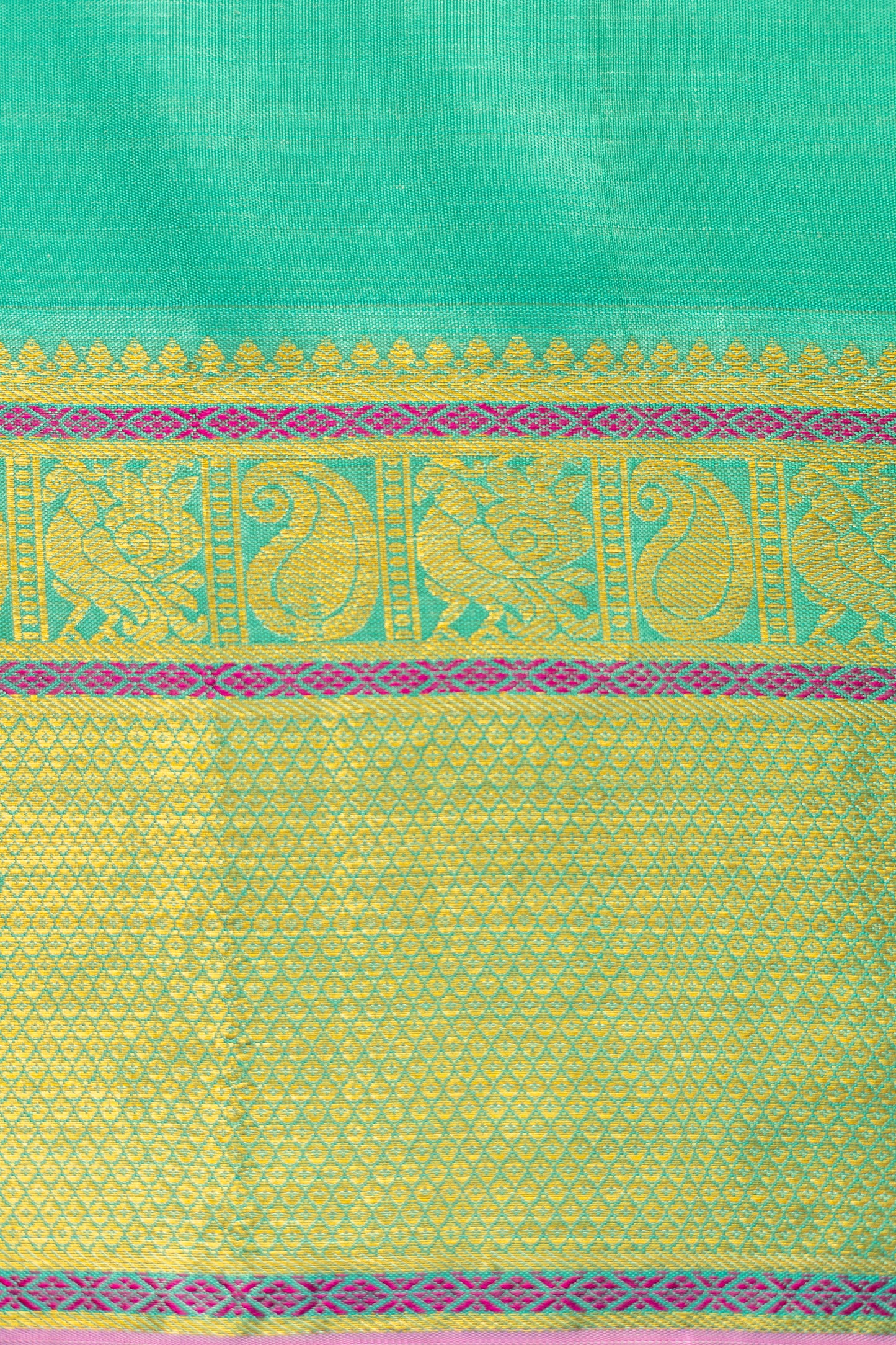 Purple Kanjivaram Silk with Small Round Zari motif and Green Border Saree