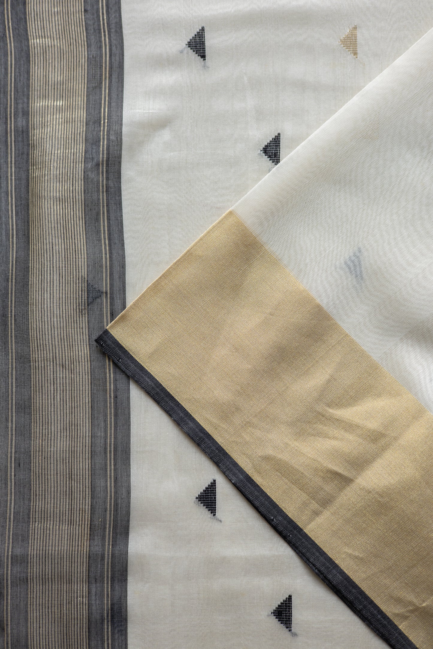 Off White Silk Cotton All Over Small Triangle Motif with Gold Border Saree