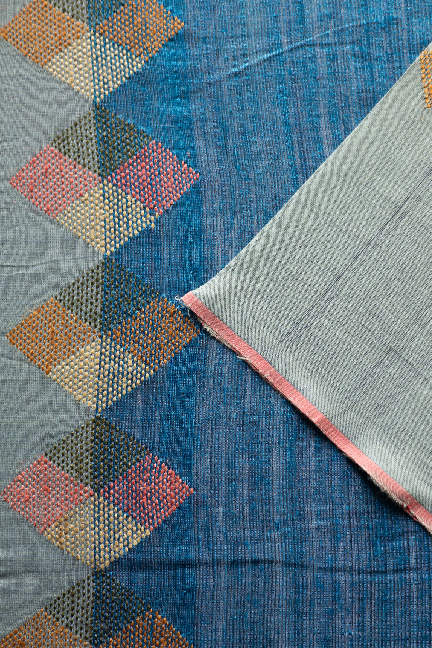 Grey Cotton Abstract with Motif and Mid Blue Pallu Saree