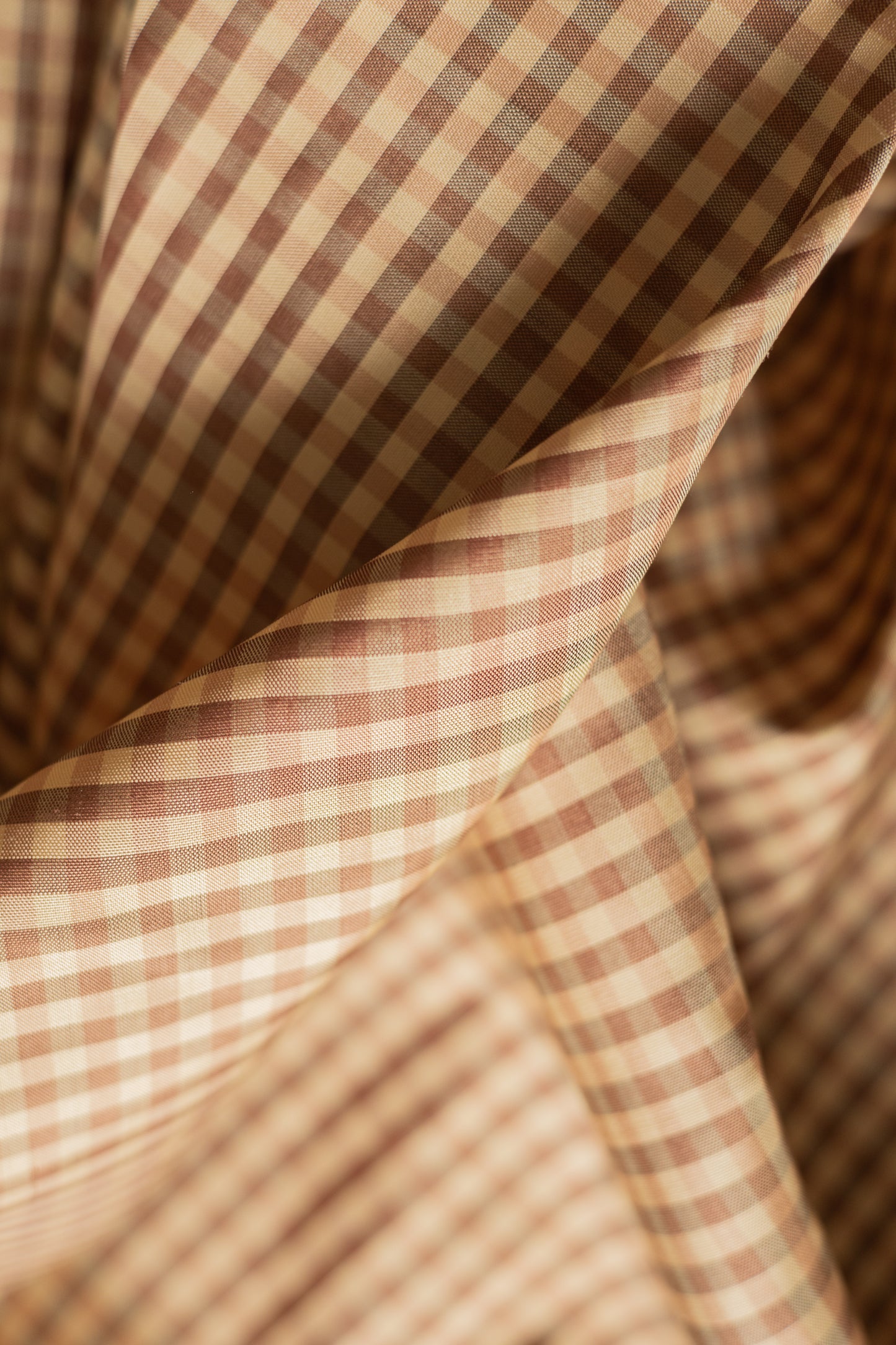 Traditional Brown and White All Over Small Checks with a contemporary Twill weave flower design Pallu Kanjivaram Silk Saree