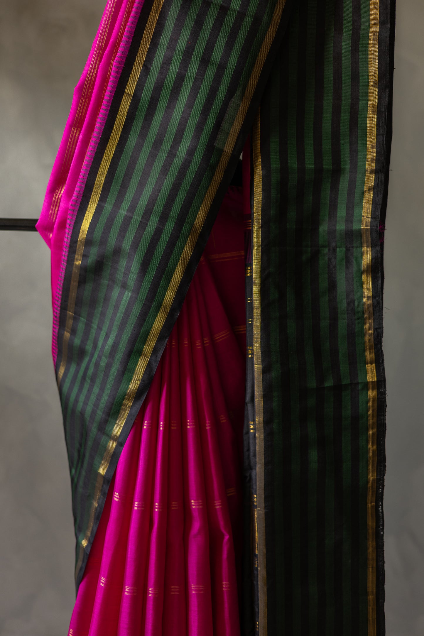 Pink with Green and Black Border with Malli Moggu Motif Kanjivaram Silk Saree