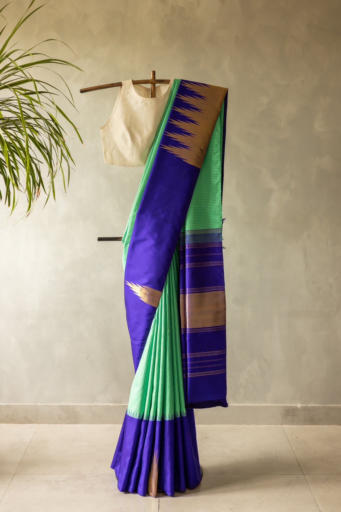 Turquoise Green with Royal Blue Temple Border Kanjivaram Silk Saree