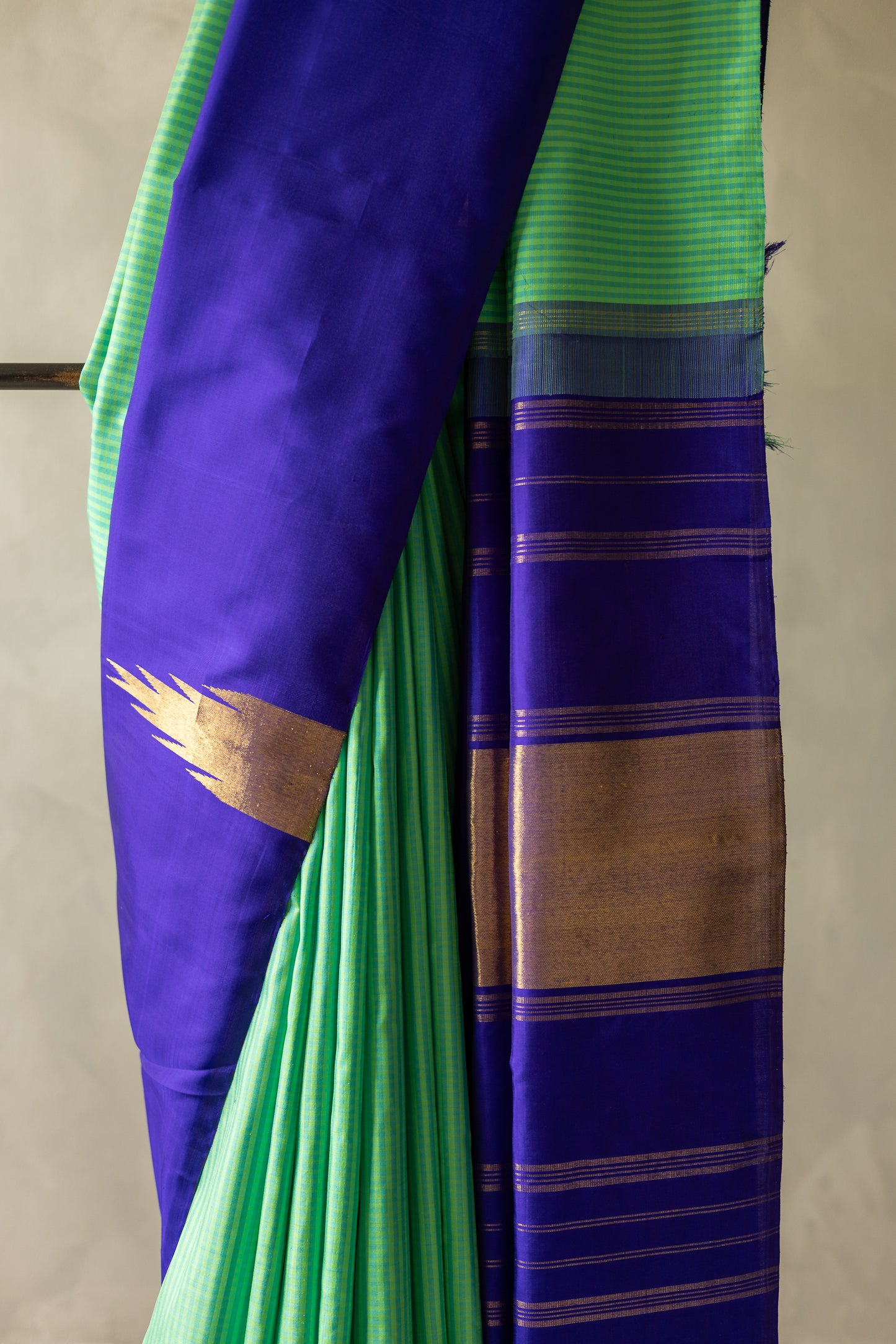 Turquoise Green with Royal Blue Temple Border Kanjivaram Silk Saree