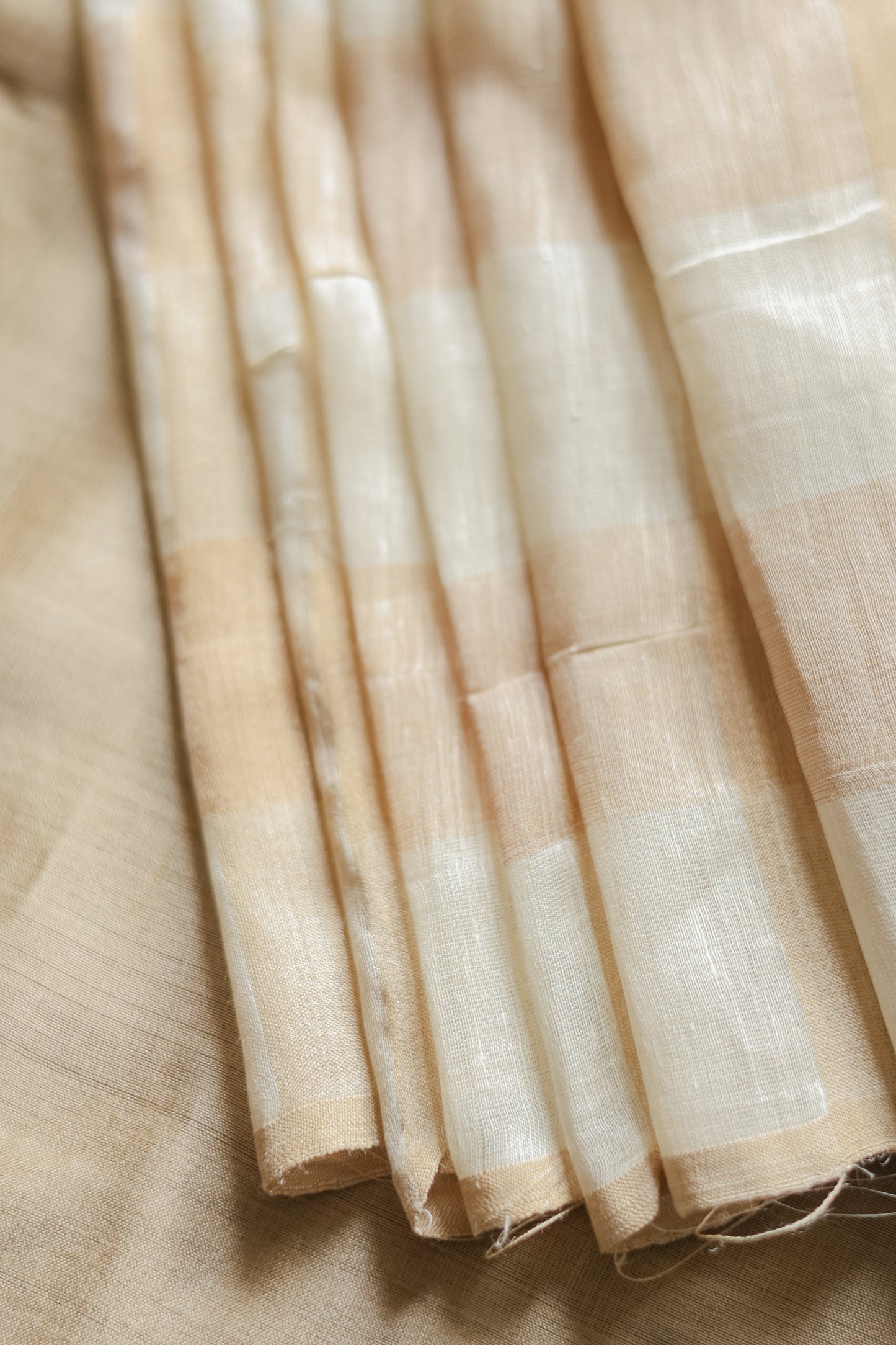 Gold and White Checked Maheshwari Silk Cotton Saree