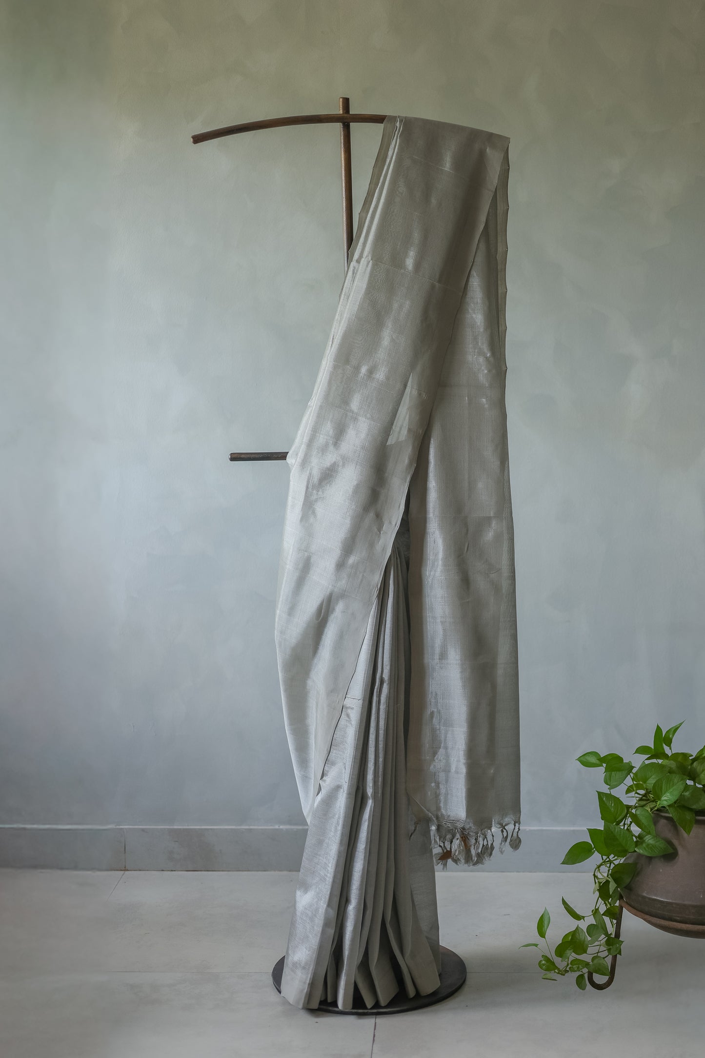 Light Grey Plain Mangalagiri Silk Cotton Saree