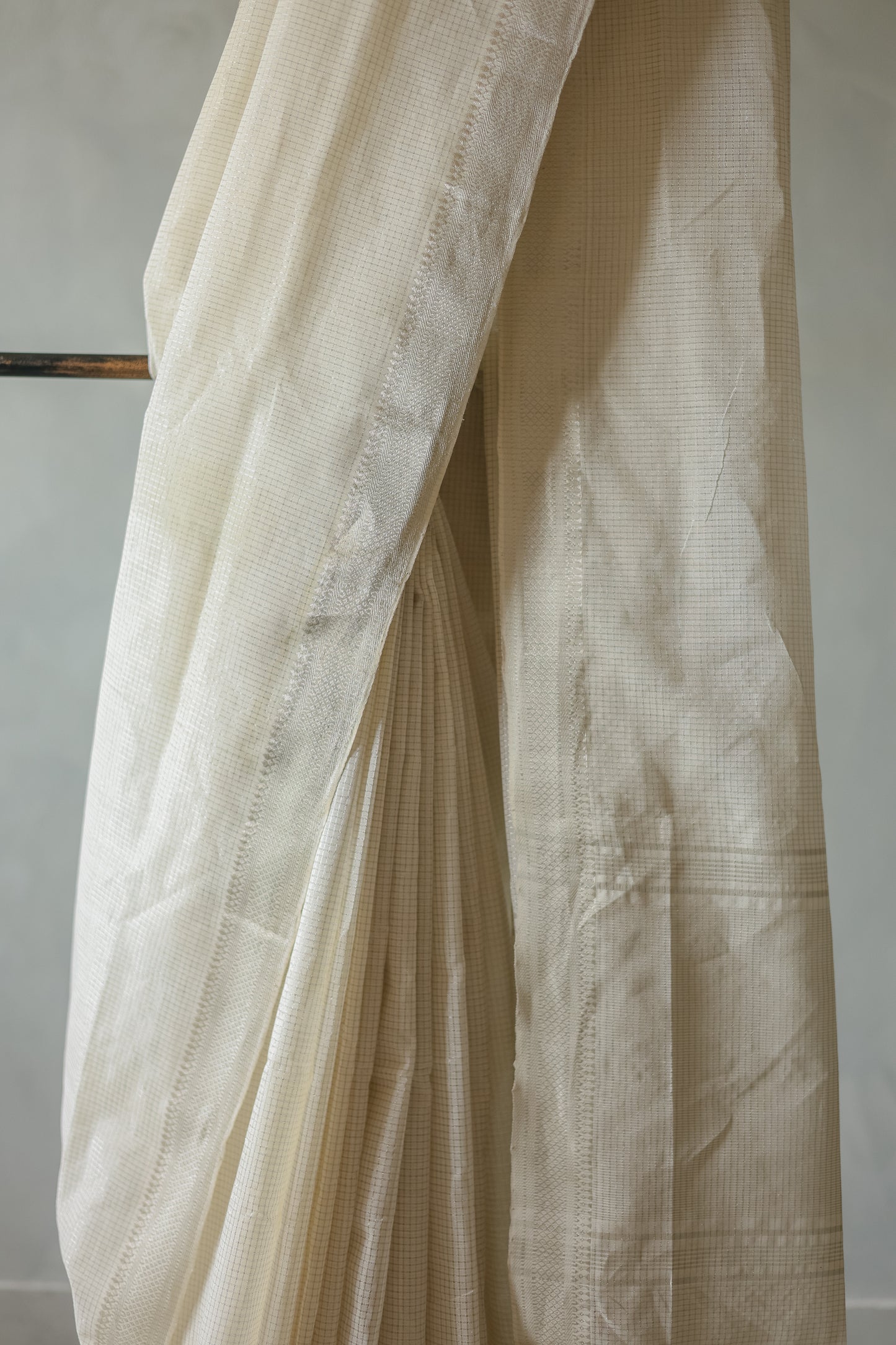 Off White Mangalagiri Silk Cotton All Over Small Checks Saree