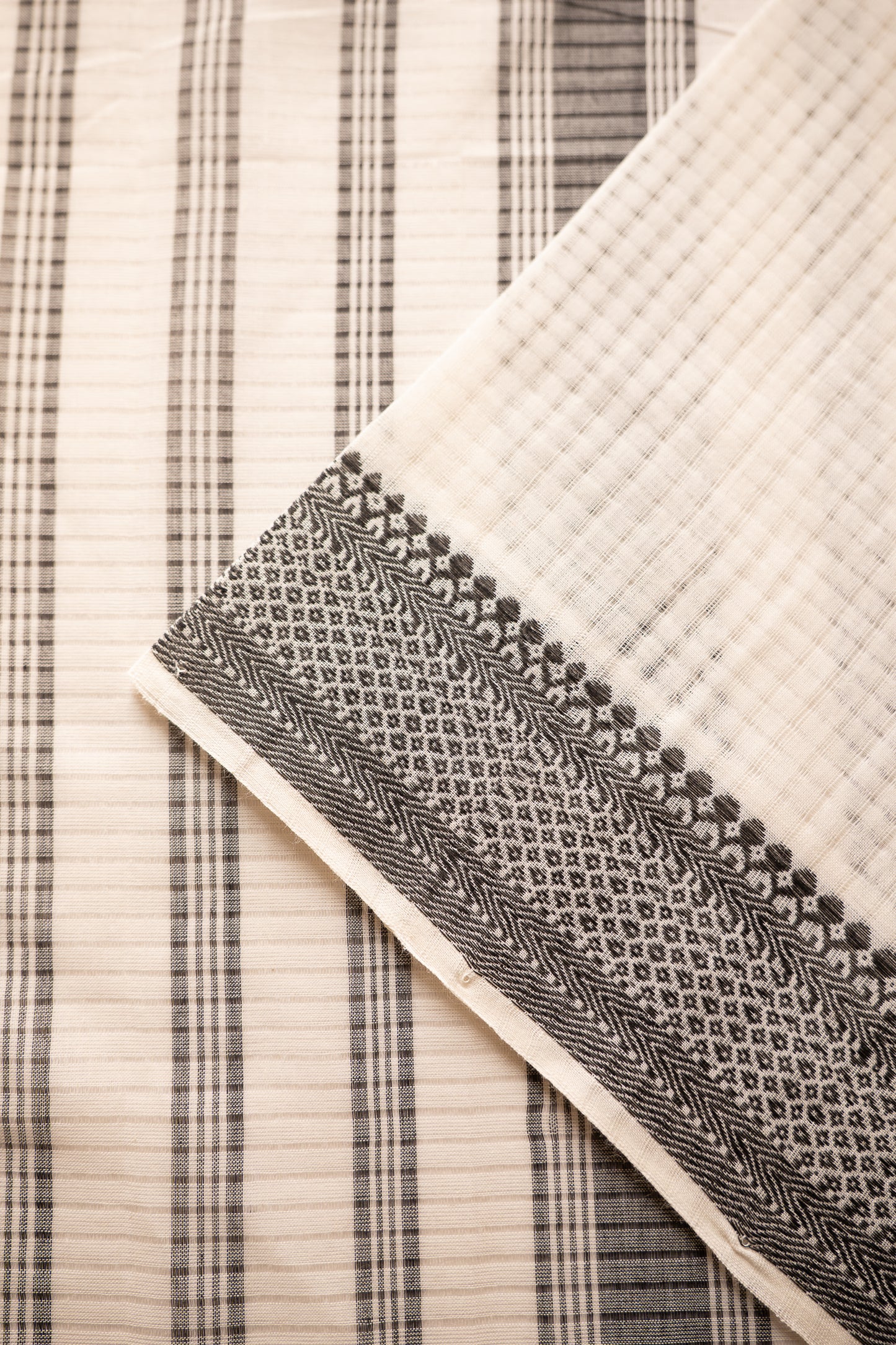 Off White Plain Mangalagiri Cotton with Black Border Saree