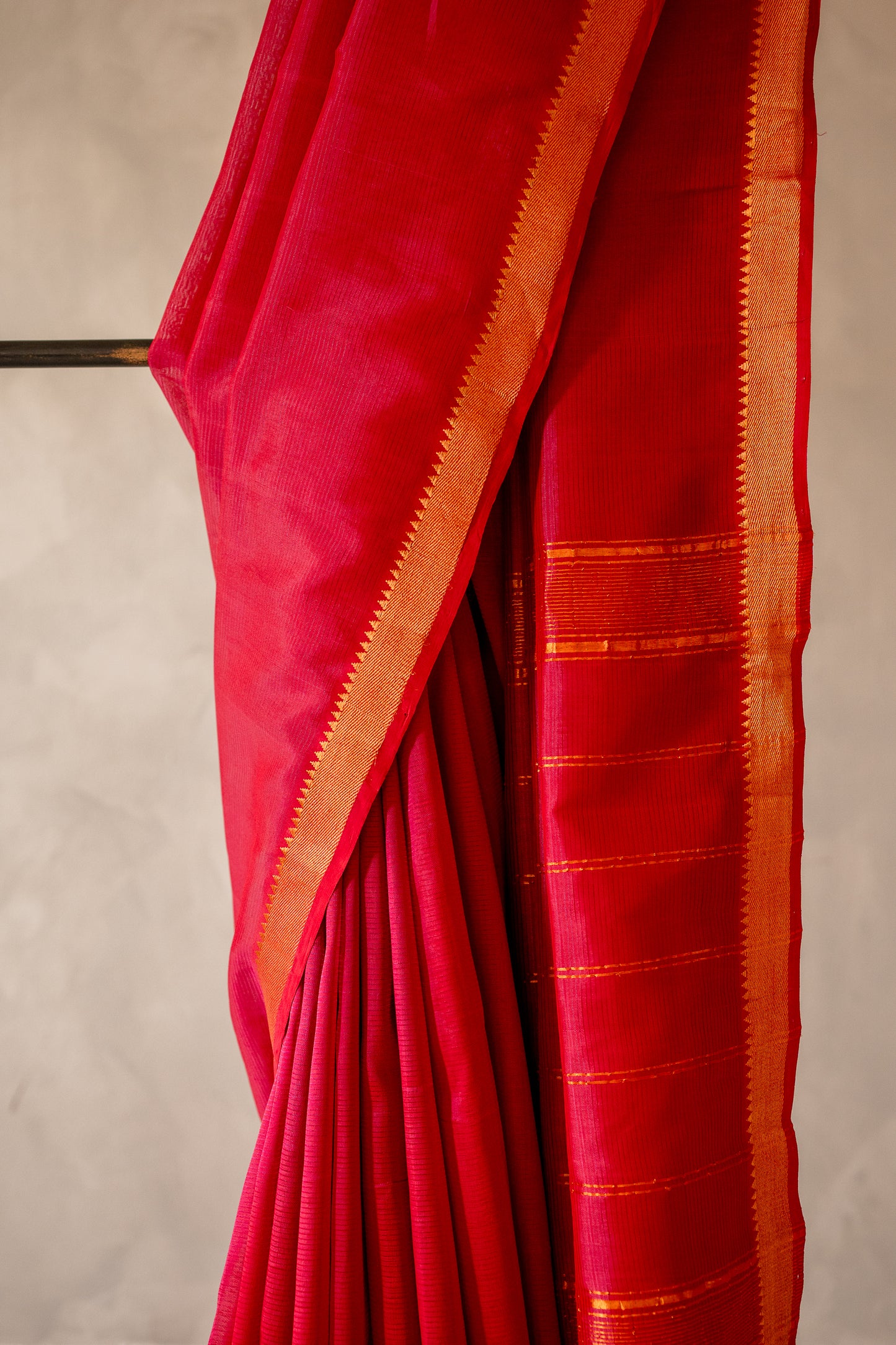 Reddish Pink Plain Mangalagiri Silk Cotton with Zari Border Saree