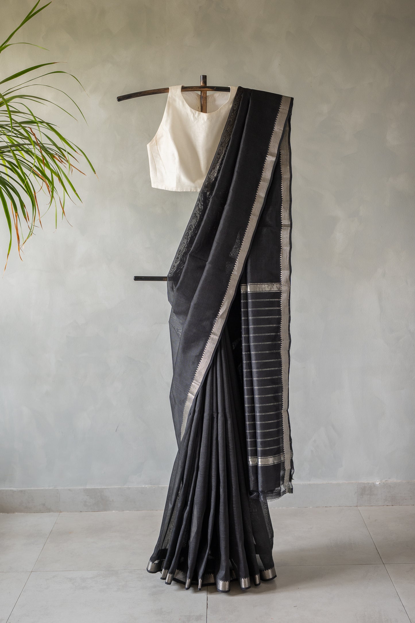 Black Plain Mangalagiri Cotton With Silver Border Saree