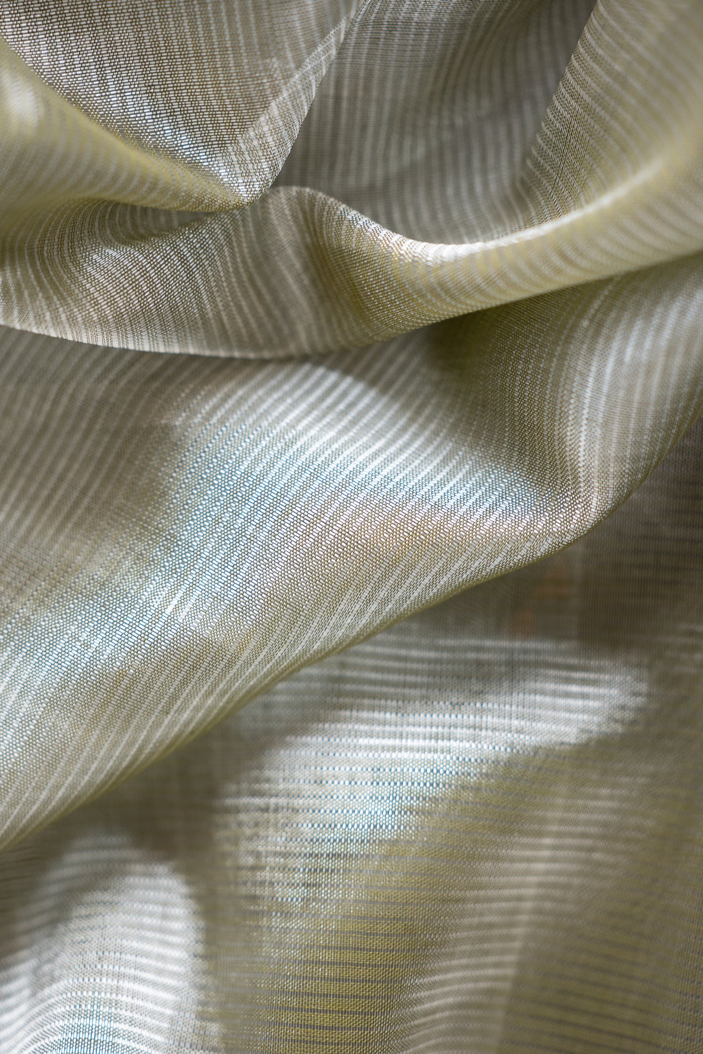 Grey Plain Mangalagiri Silk Cotton With Zari Border Saree