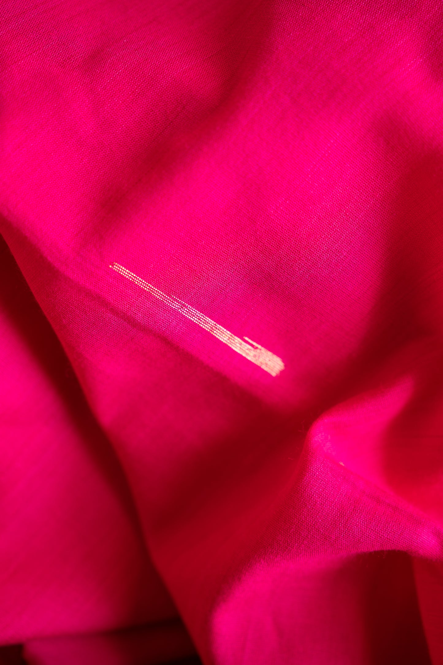 Hot Pink Plain Mangalagiri Silk Cotton with Geometric Zari Pallu Saree