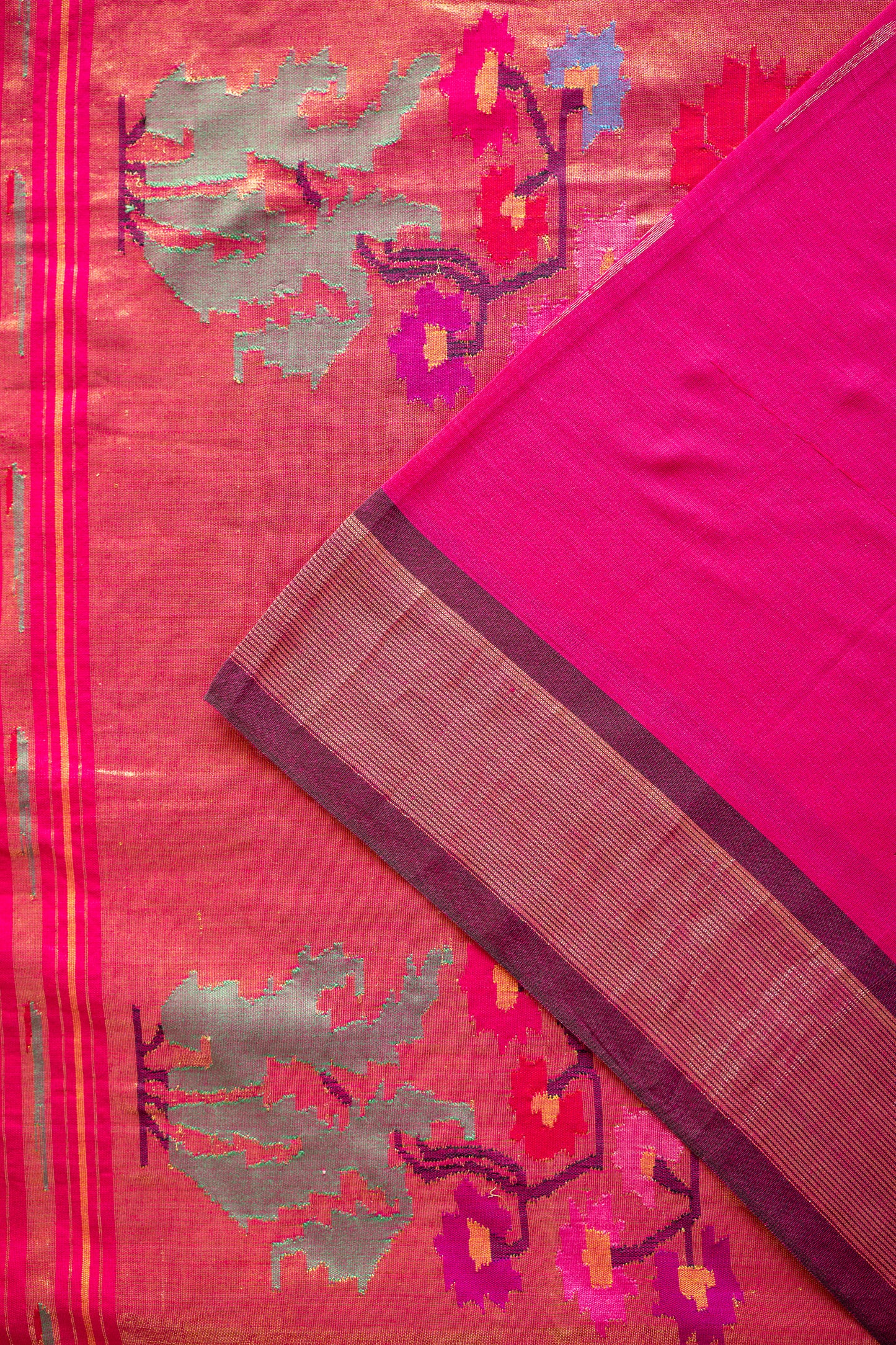 Hot Pink Plain Mangalagiri Silk Cotton with Geometric Zari Pallu Saree