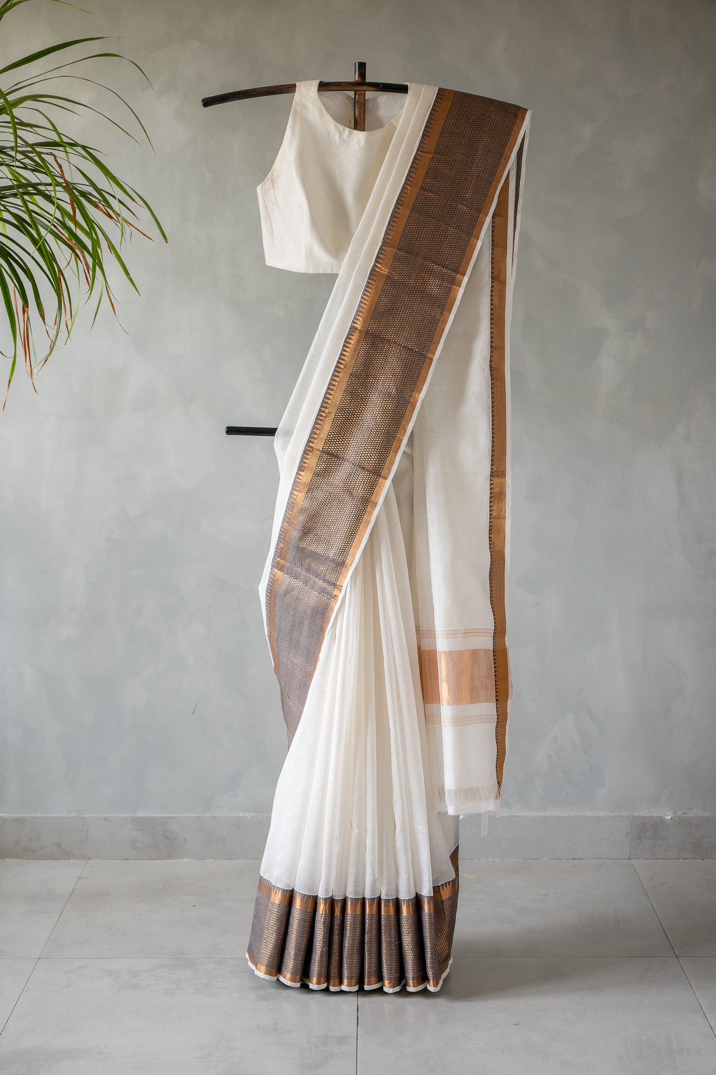 Off White Plain Mangalagiri Silk Cotton with Zari Border Saree
