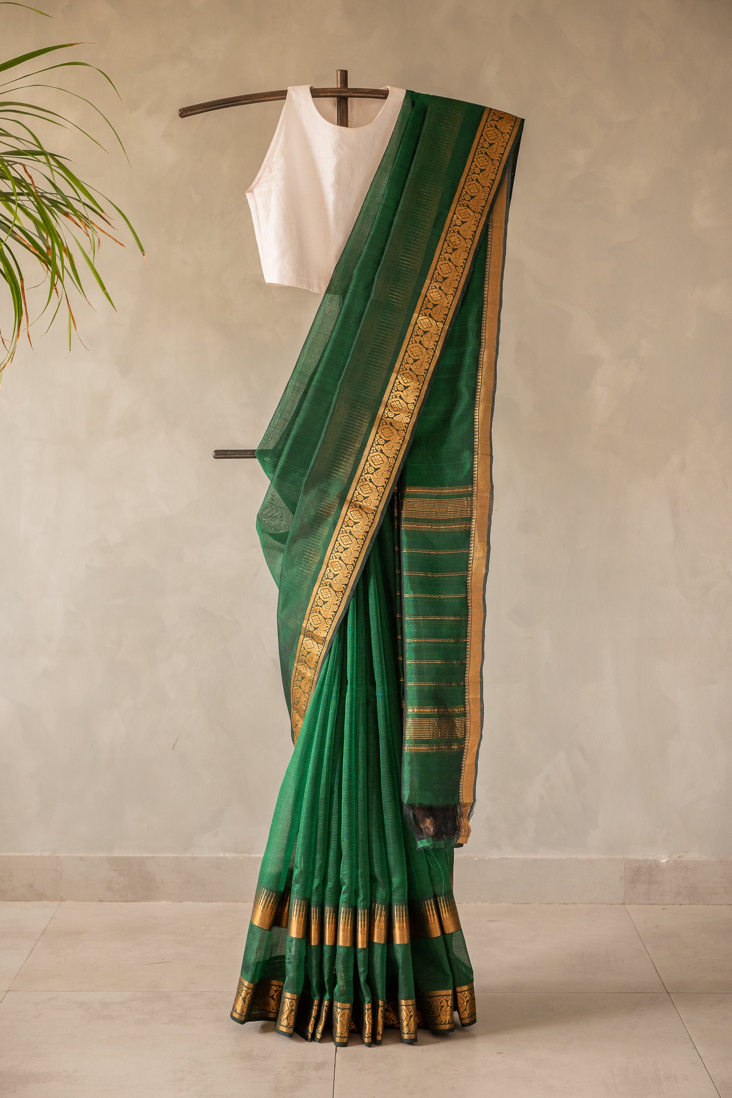 Emerald Green Mangalagiri Silk Cotton with Traditional Gold Zari Border Saree