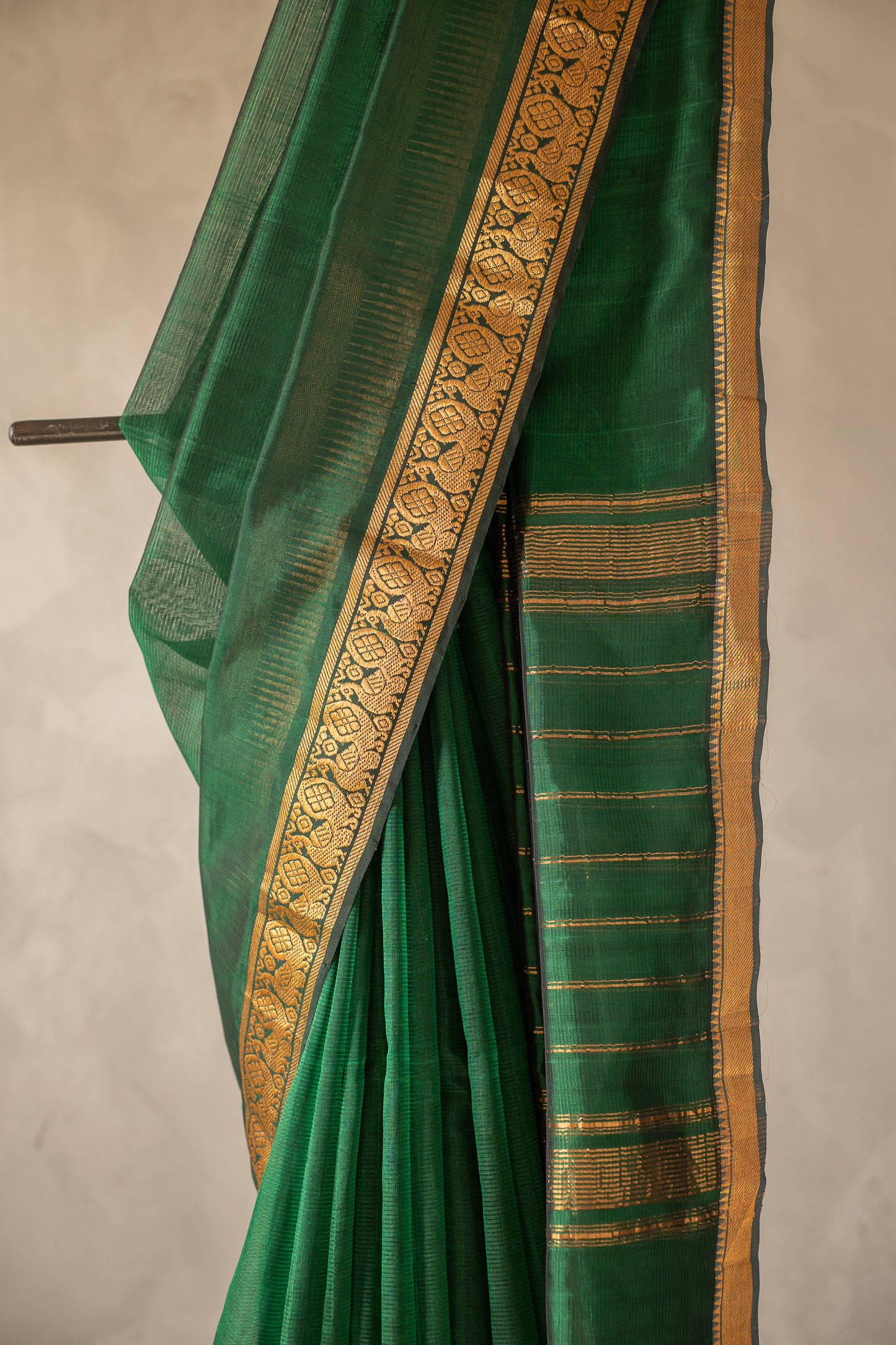 Emerald Green Mangalagiri Silk Cotton with Traditional Gold Zari Border Saree
