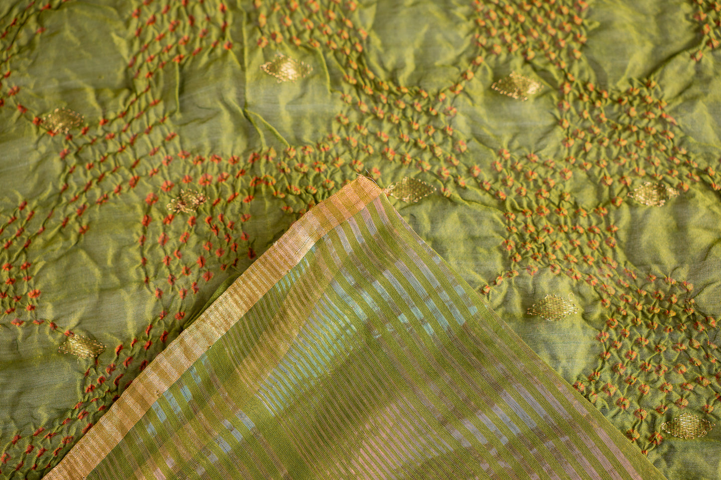 Olive Green Silk Cotton with Bandhani Pallu Saree