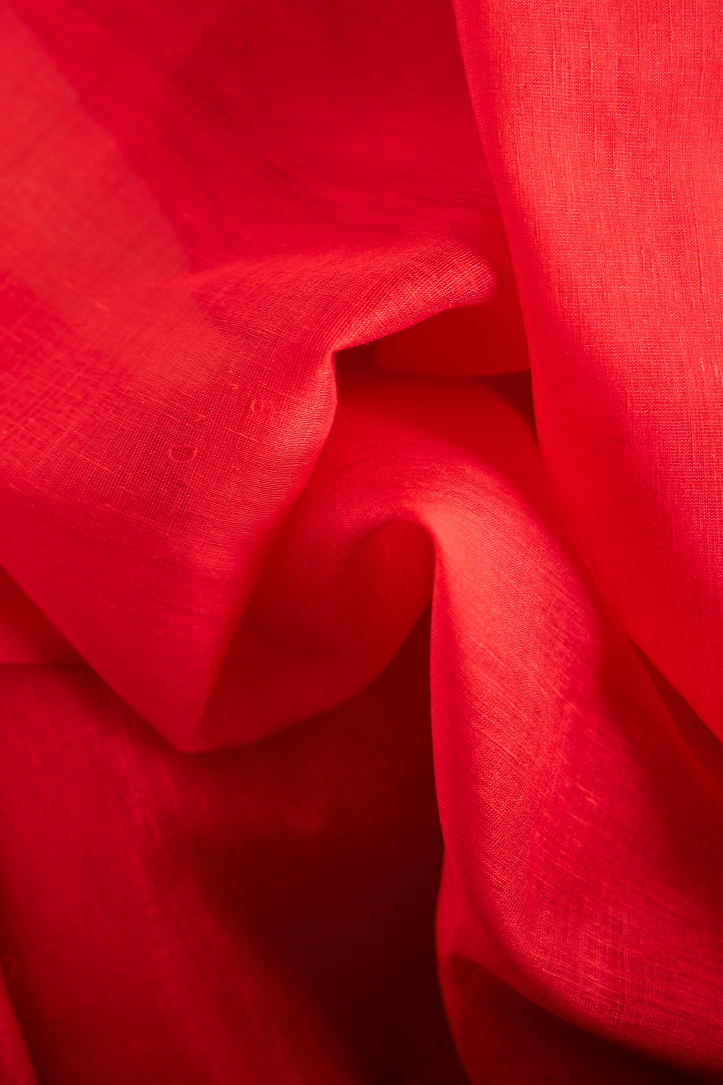 Coral Red Linen by Silk with Thread-Woven Pallu Saree
