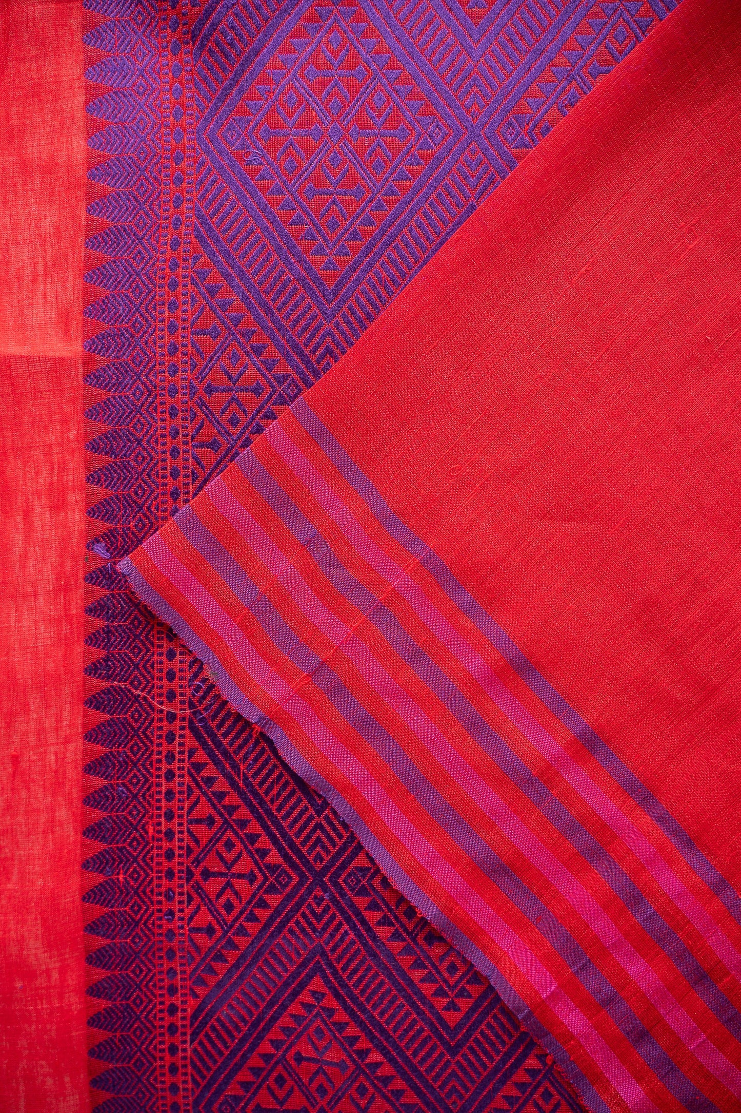 Coral Red Linen by Silk with Thread-Woven Pallu Saree