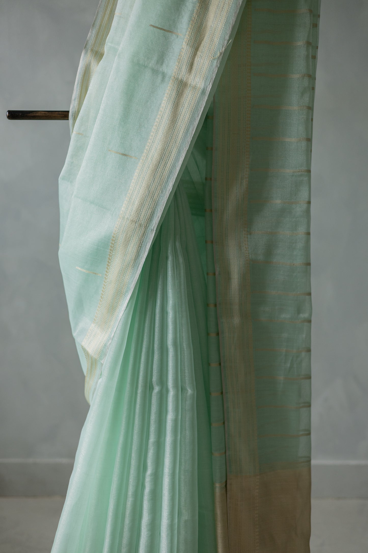 Sea Green Silk Cotton Tissue Doby Border Khapa Line Pallu Saree