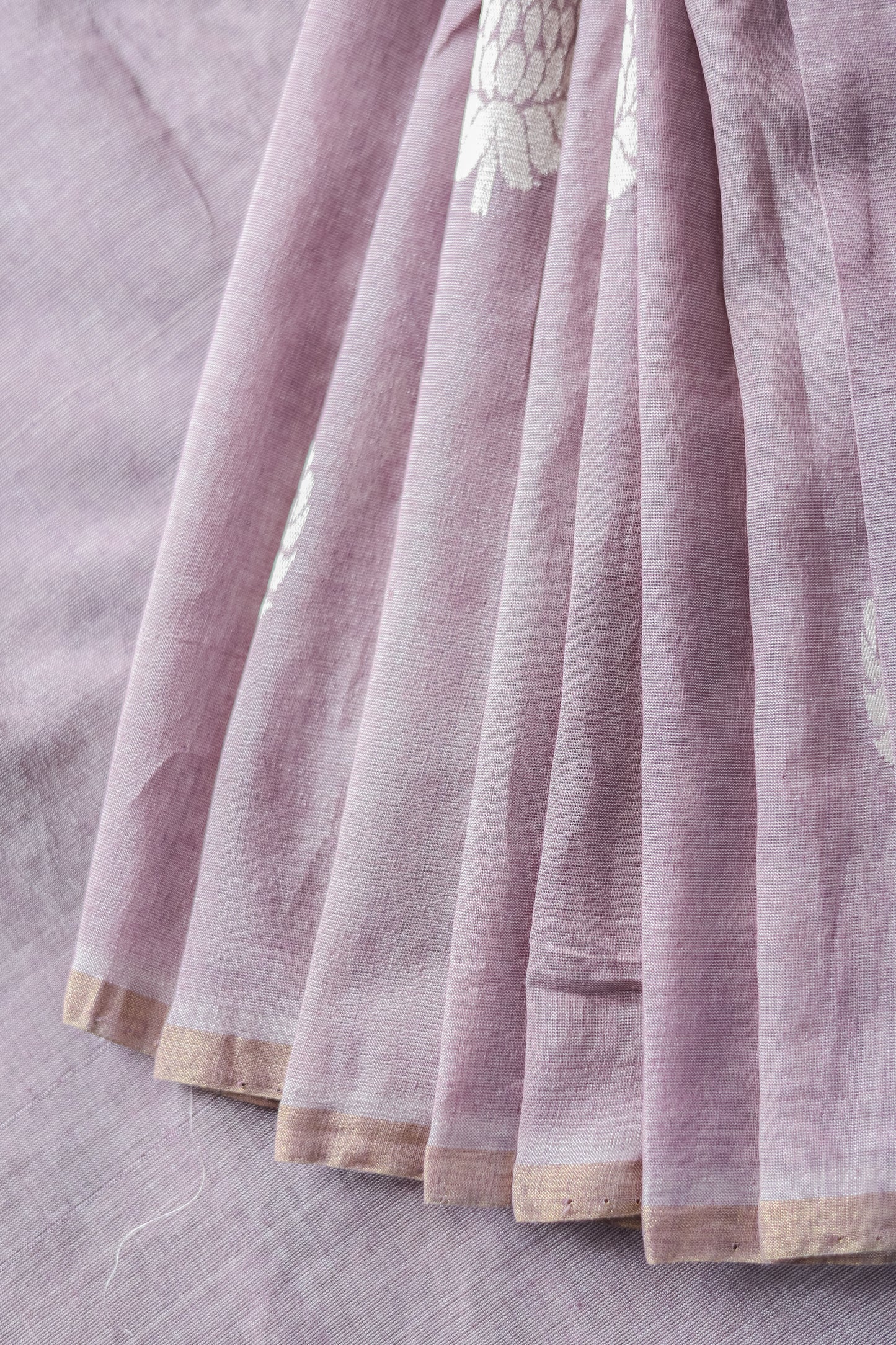 Light Purple Silk Cotton All over Flower Motif Saree