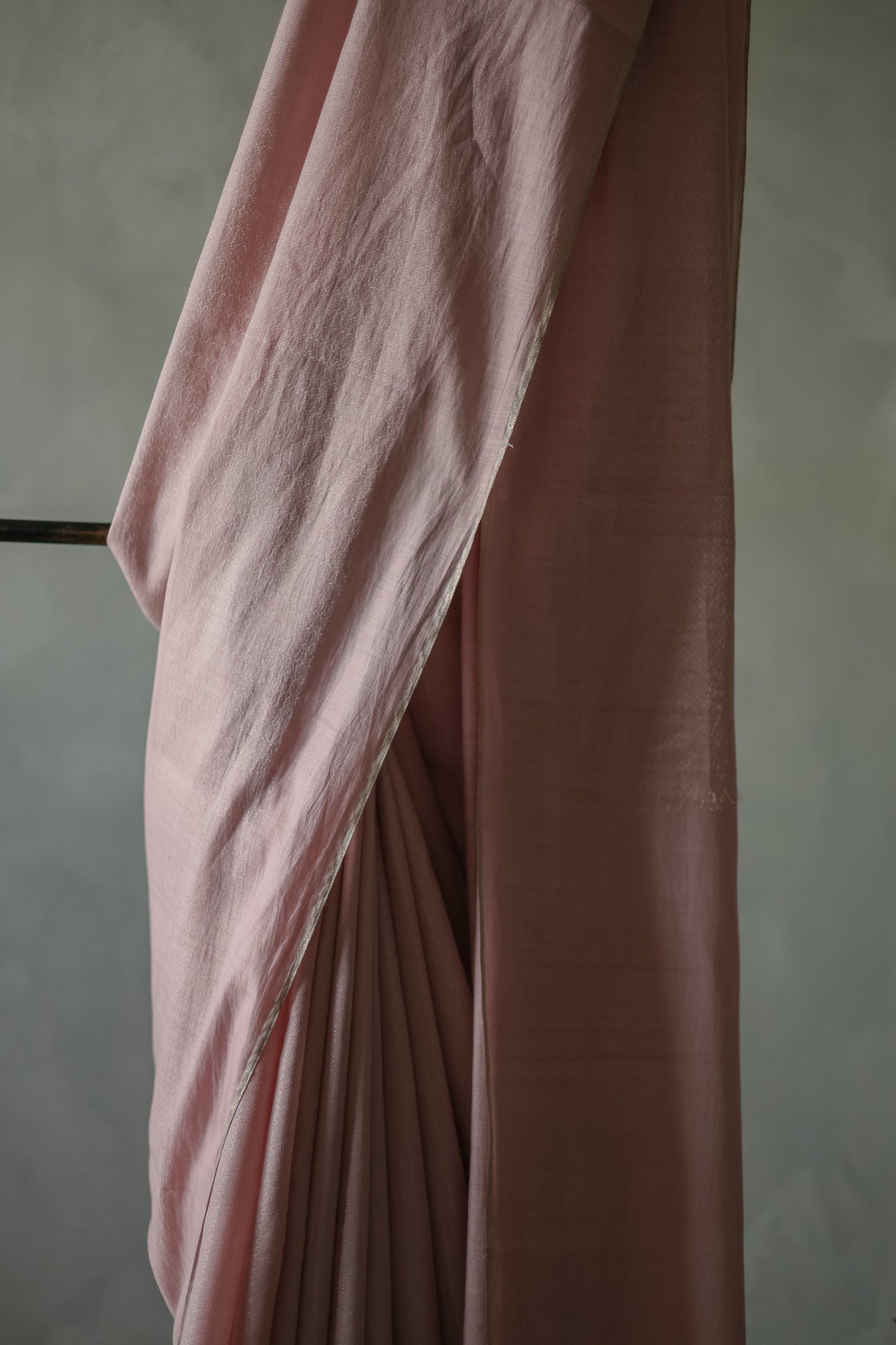 Light Pink Silk Cotton Self Woven with Plain Border and Pallu Saree