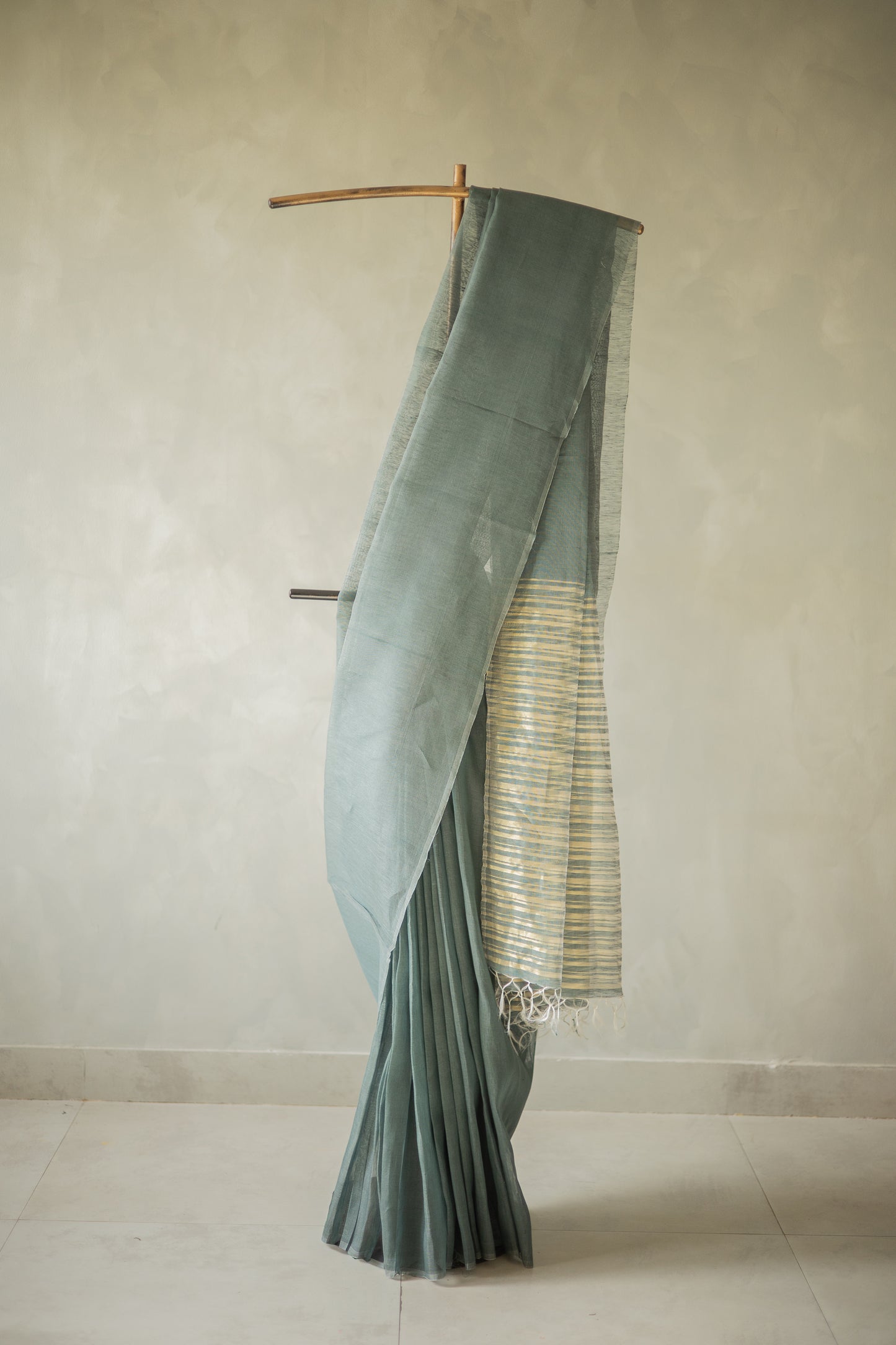 Green Linen Silk Cotton with Gold Stripes Pallu Saree